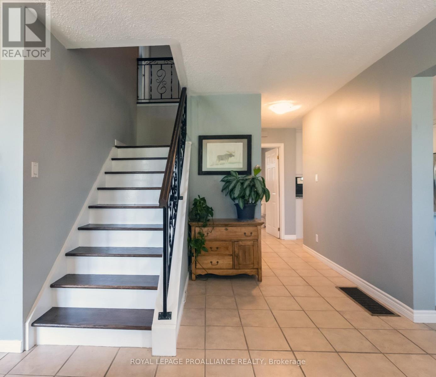 Property at 104 BETHANY ROAD image 5