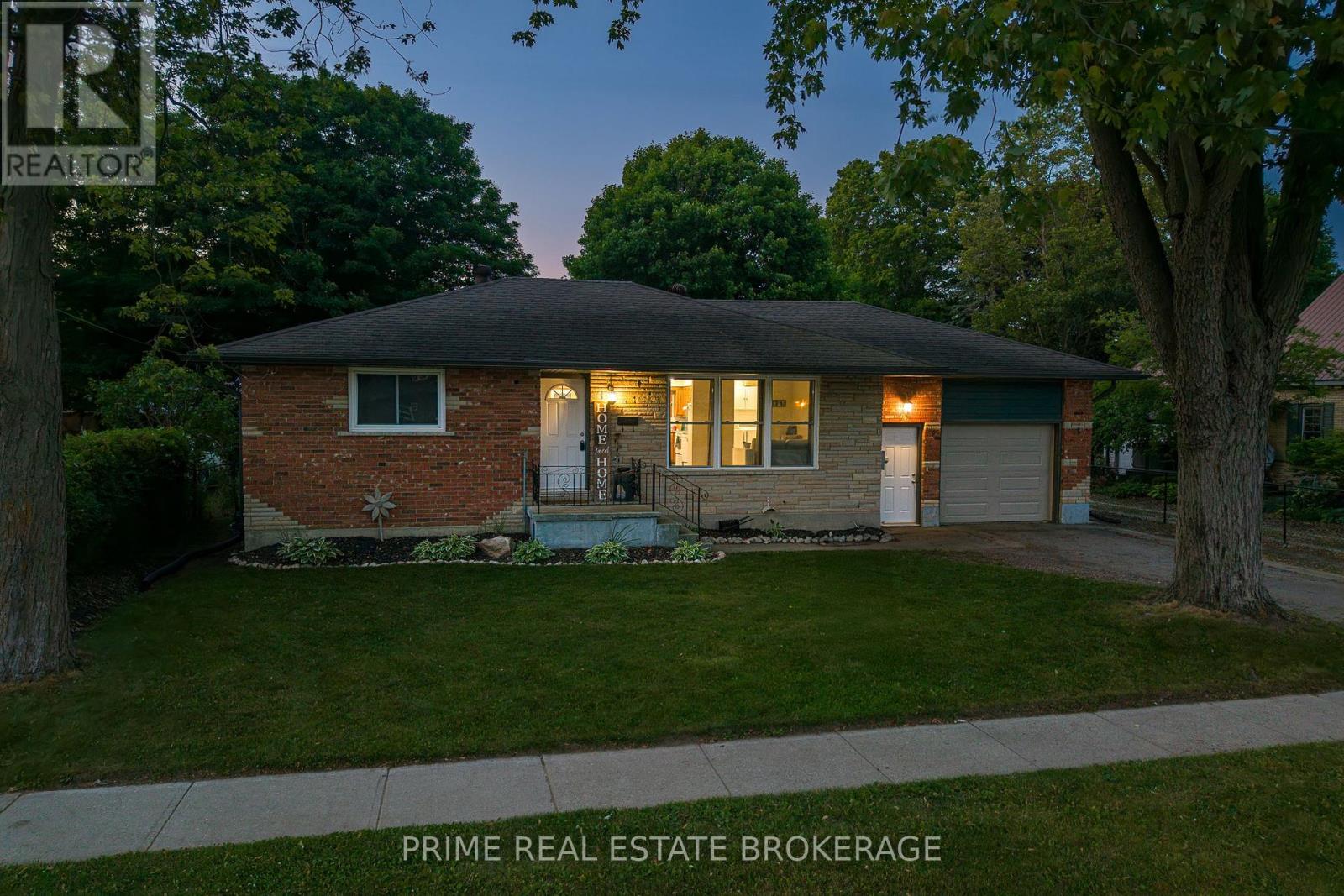 56400 Heritage Line, Bayham, Ontario  N0J 1Y0 - Photo 1 - X12232355