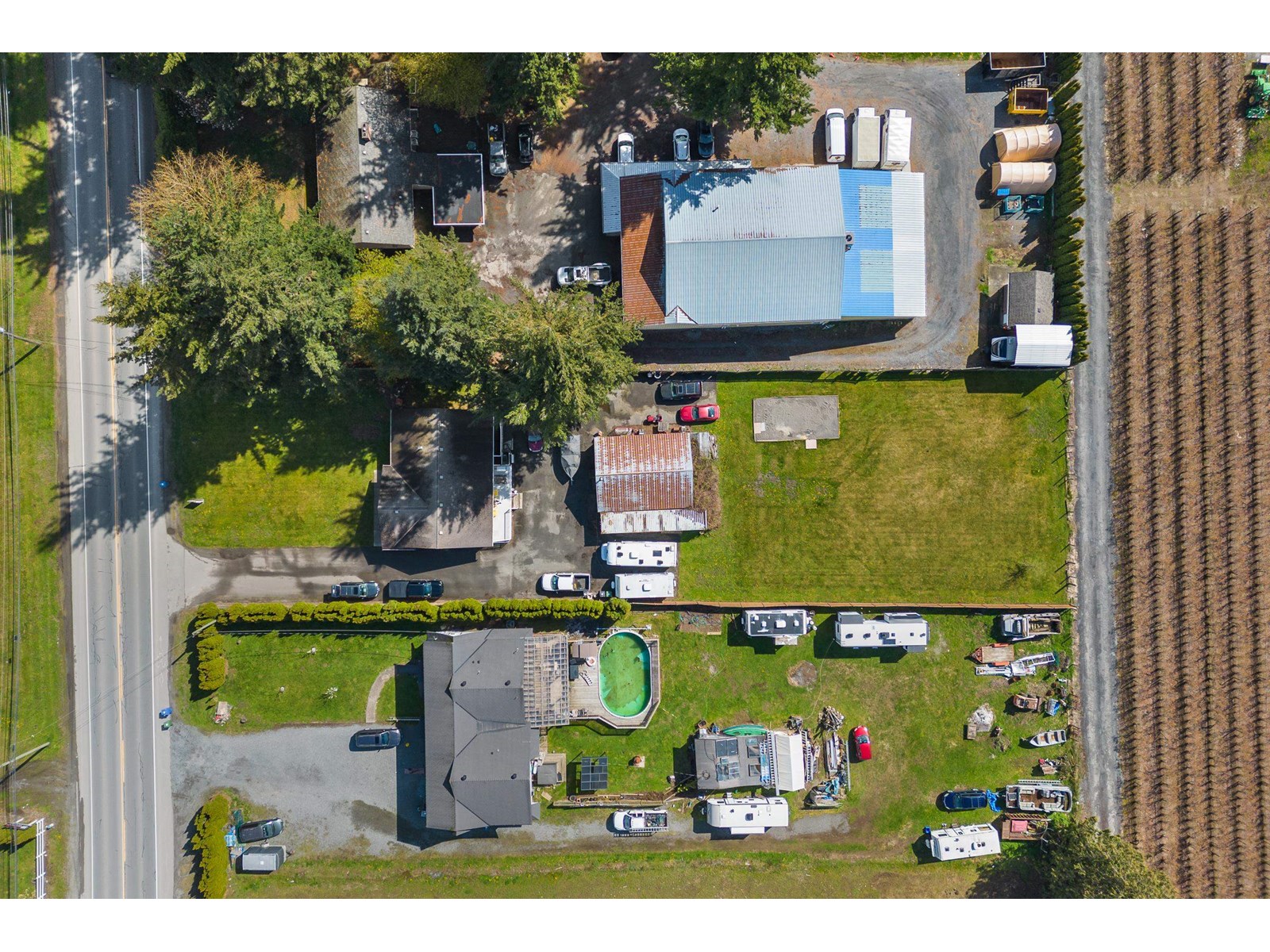 Property at 33120 HUNTINGDON ROAD image 3