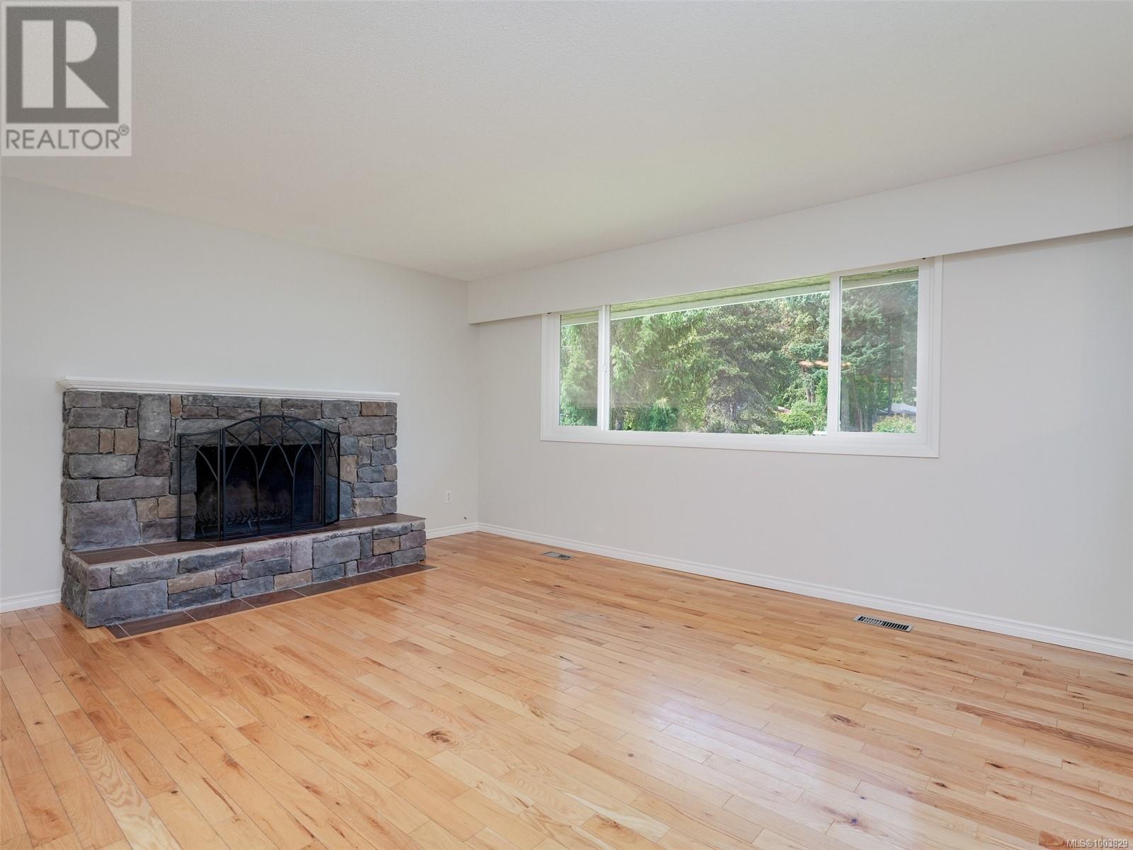 Property at 6743 Wendonna Pl image 2