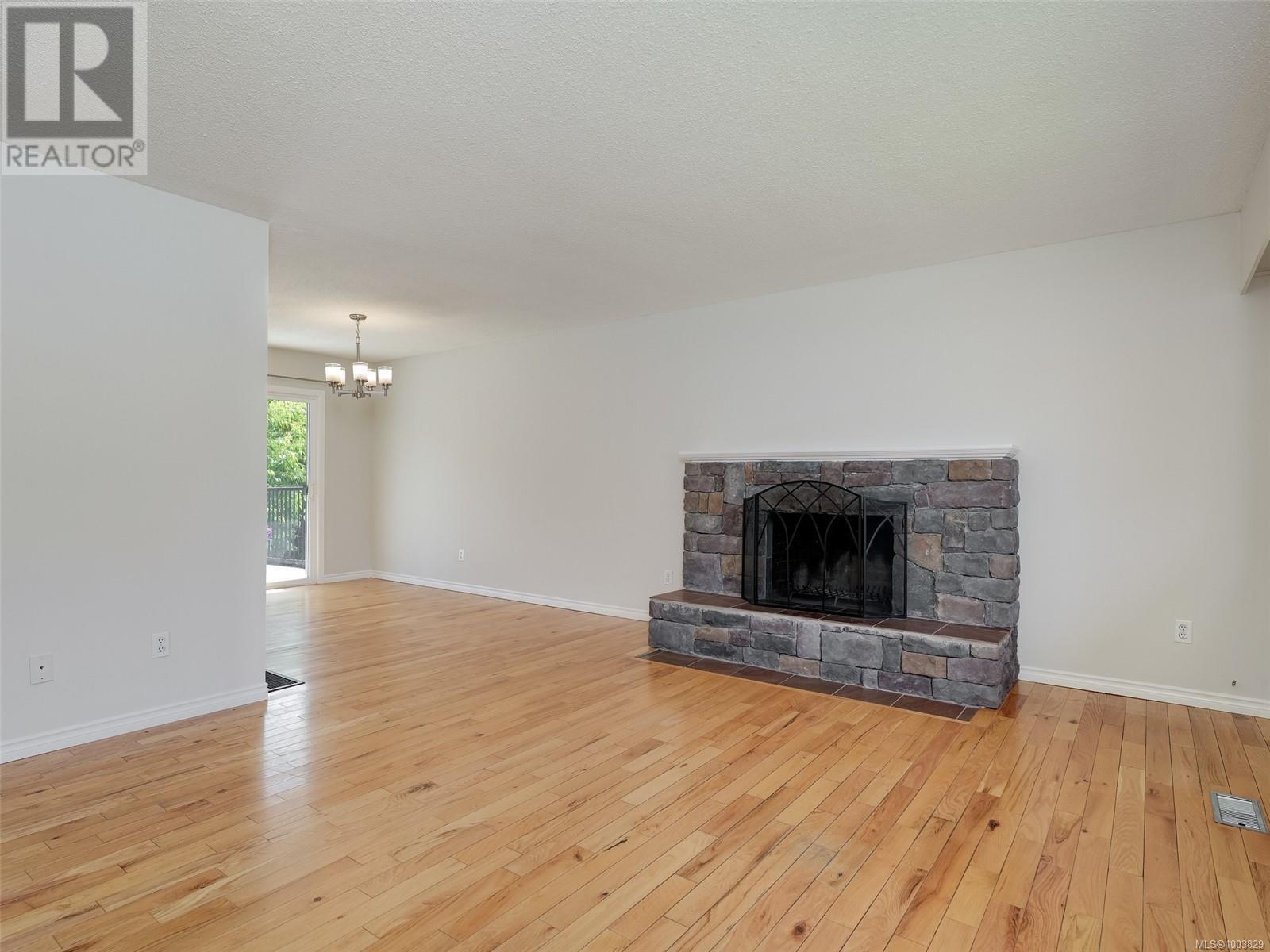 Property at 6743 Wendonna Pl image 4