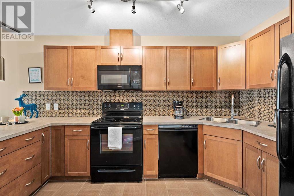Property at 1205, 1320 1 Street SE image 3