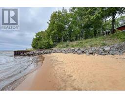 9 Nokomis Beach Rd, Sault Ste. Marie, Ca