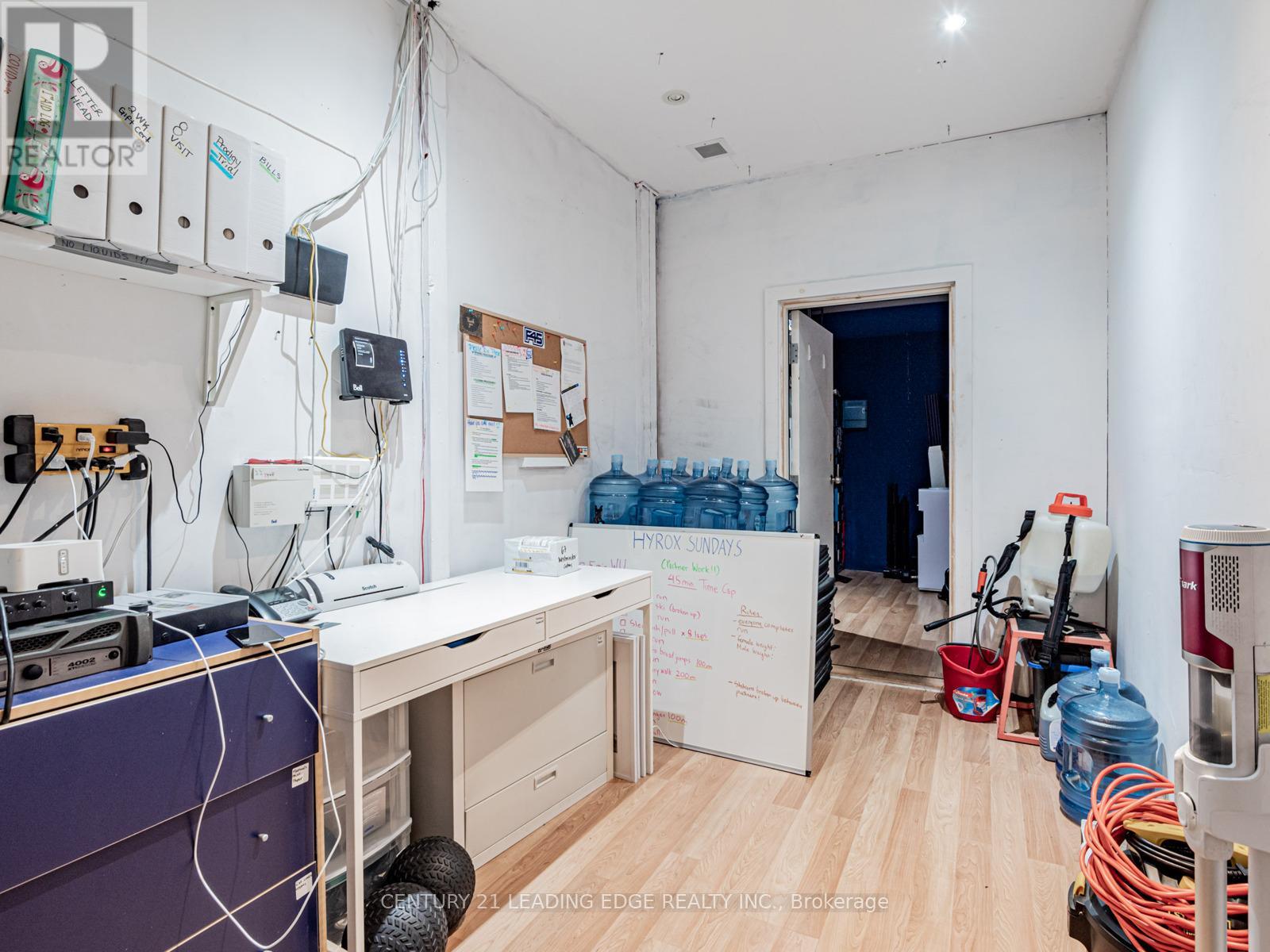 19 Dickens Street, Toronto, Ontario  M4M 1T8 - Photo 30 - E12232244