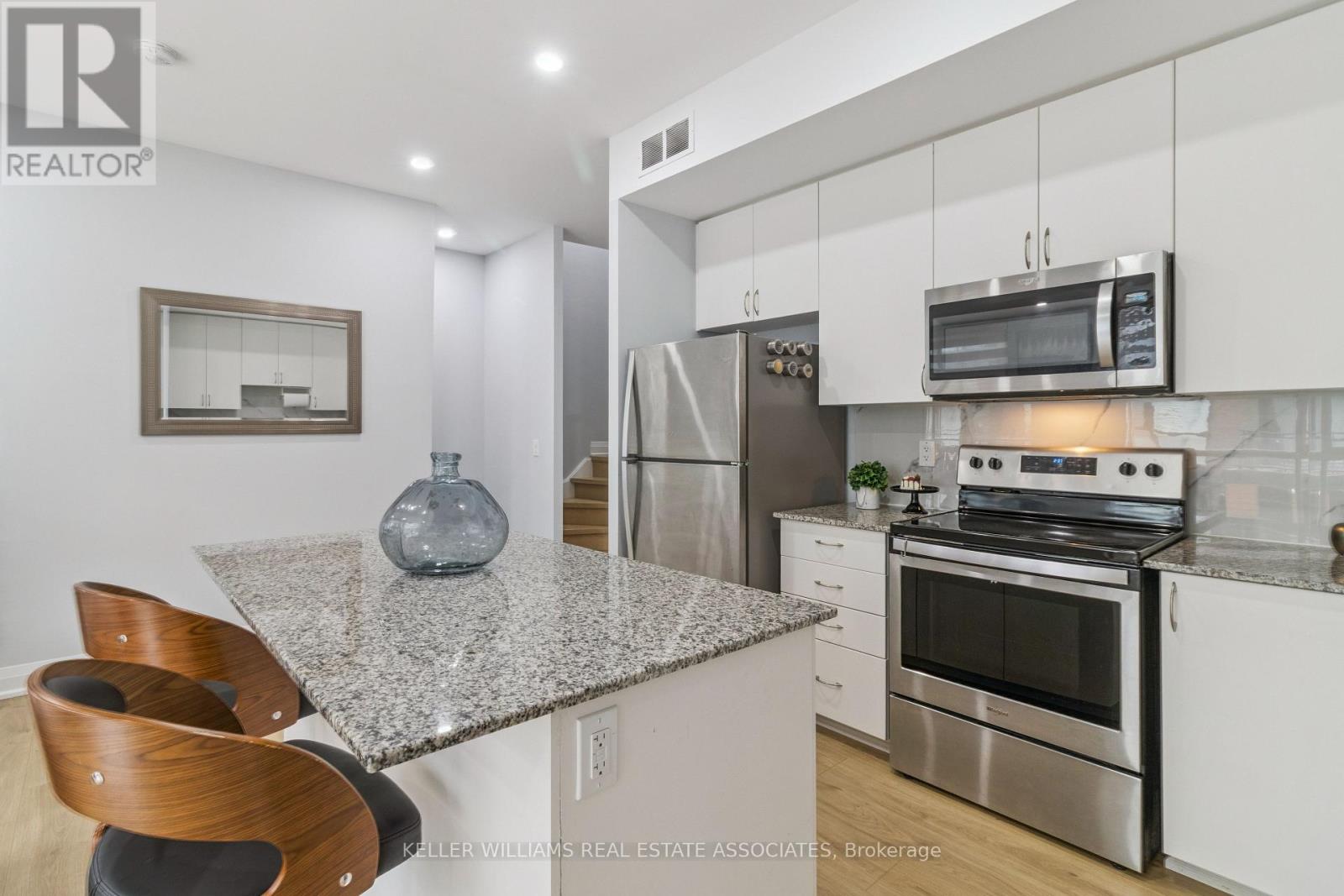 Property at D-203 - 5289 HIGHWAY 7 image 3