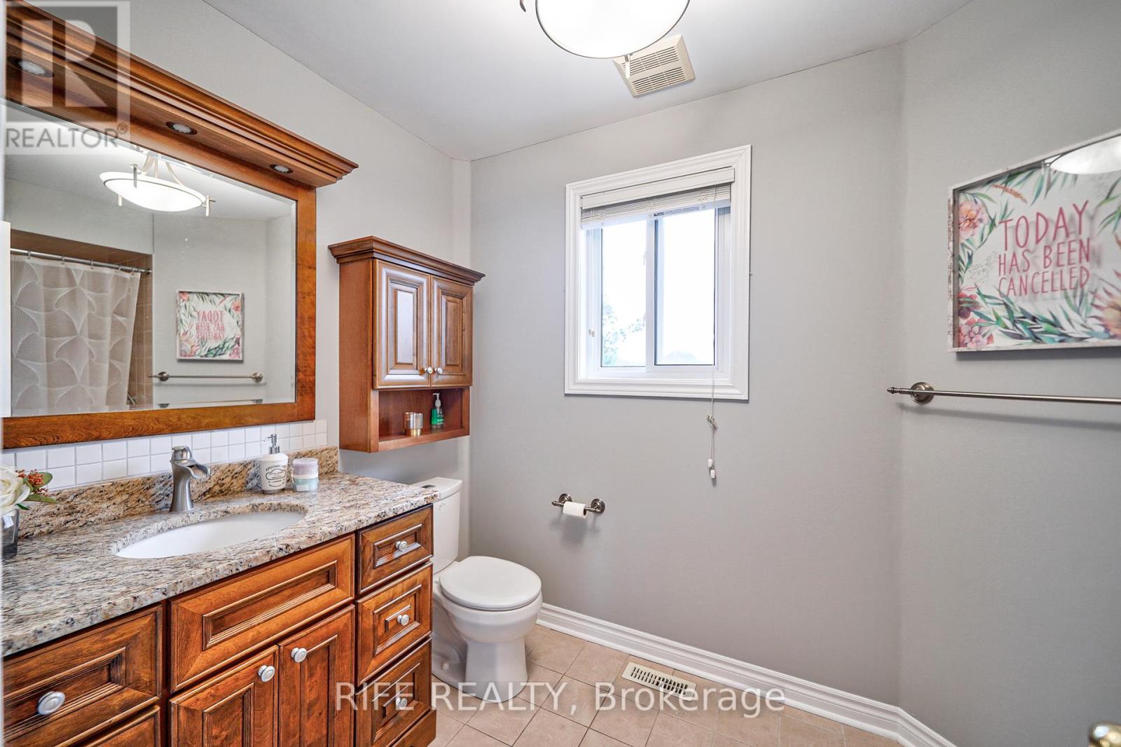 51 Kraus Road, Barrie (Edgehill Drive), Ontario  L4N 0N5 - Photo 12 - S12232113