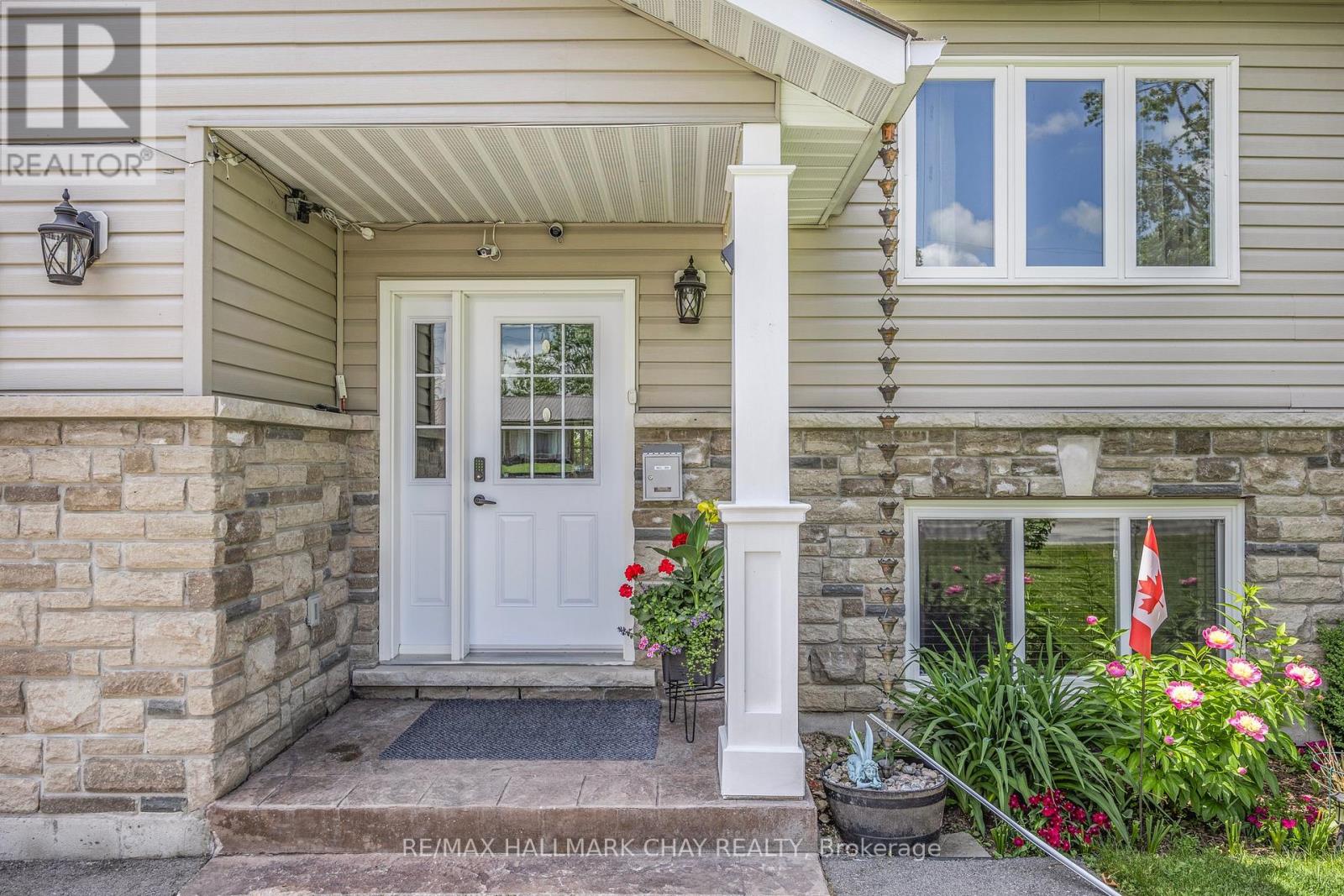 Property at 2744 CHURCH STREET image 3