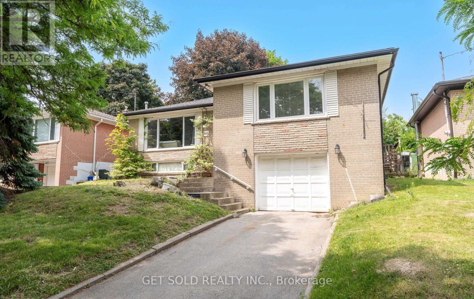 Property at 40 BANKFIELD DRIVE image 1