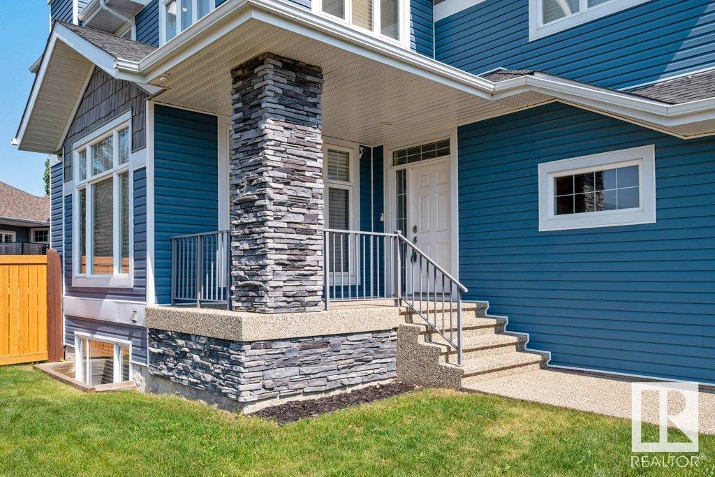 Property at 28 NICOLET CT image 3