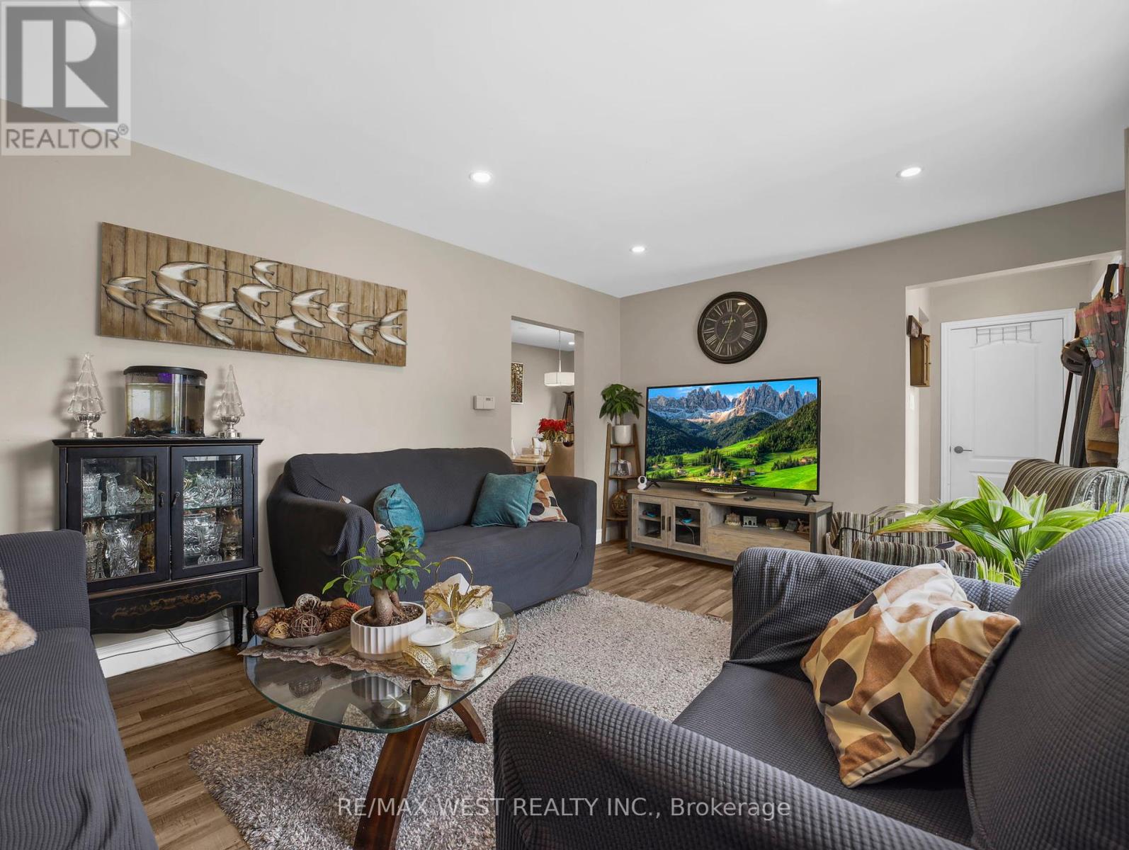 Property at 55 SILVER ASPEN CRESCENT image