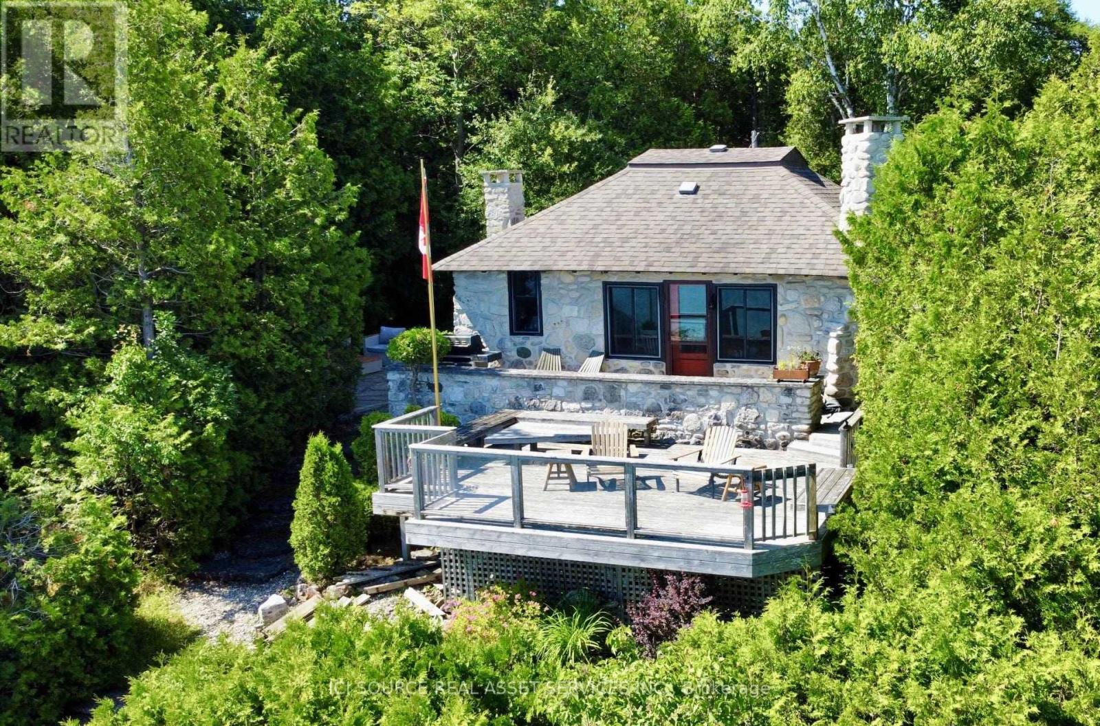 60 Isthmus Bay Road, Northern Bruce Peninsula, Ontario  N0H 1W0 - Photo 1 - X12232164
