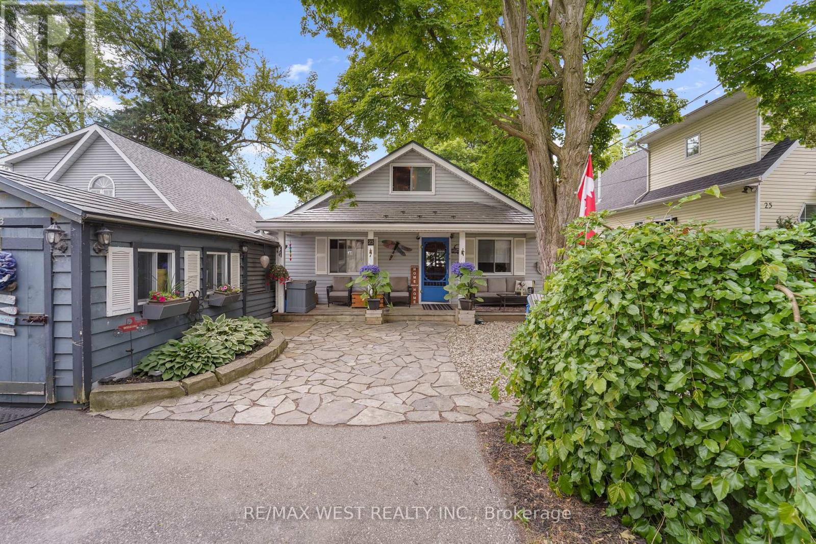 23 HOLLY TRAIL, Puslinch, Ontario