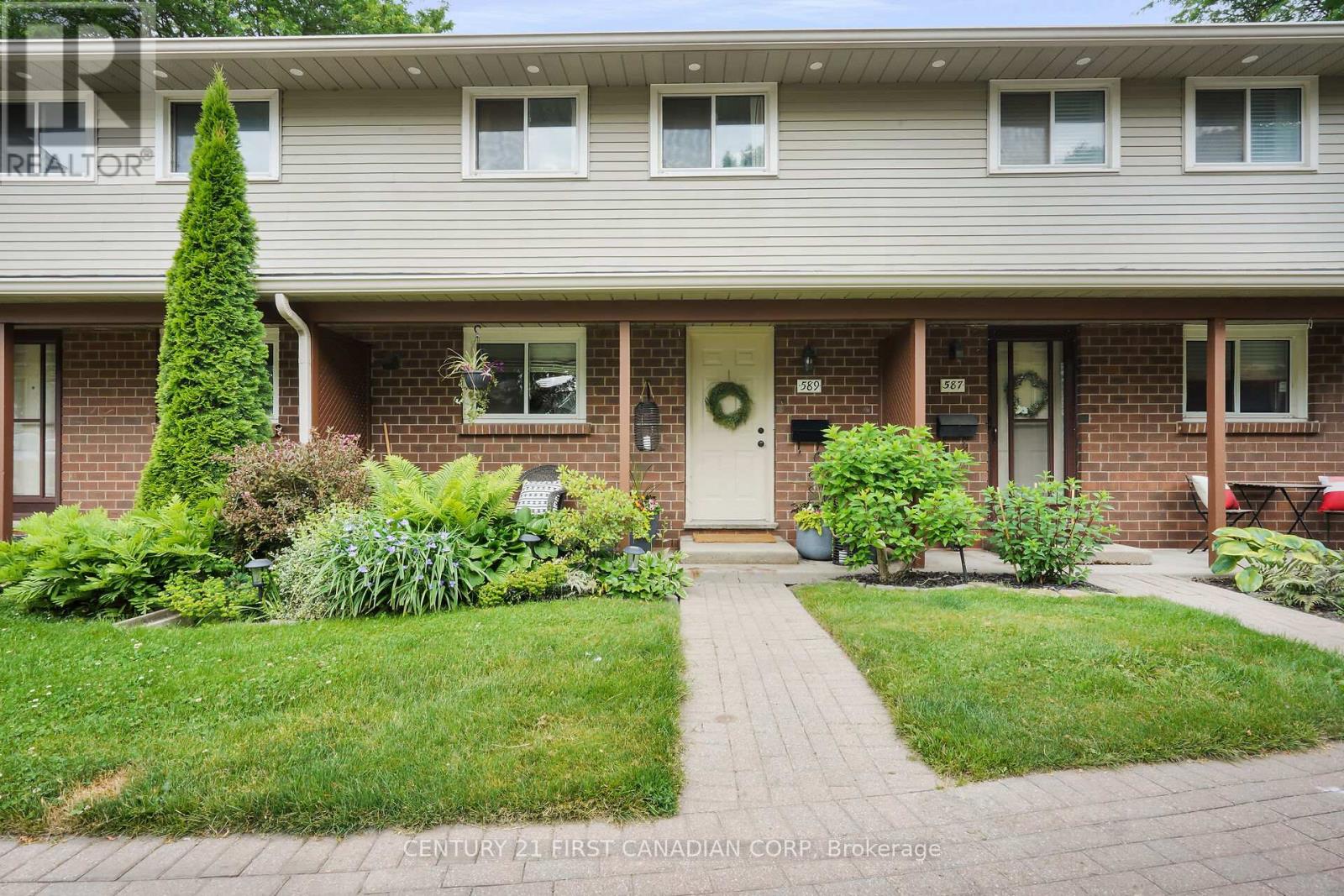 Property at 589 GRIFFITH STREET image 1