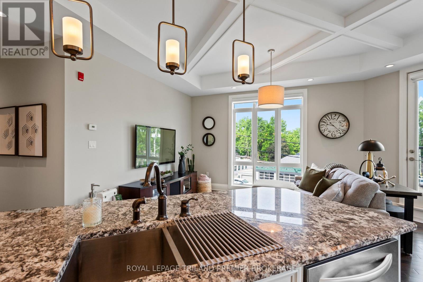 303 - 162 Wortley Road, London South, Ontario  N6C 3P7 - Photo 12 - X12232560