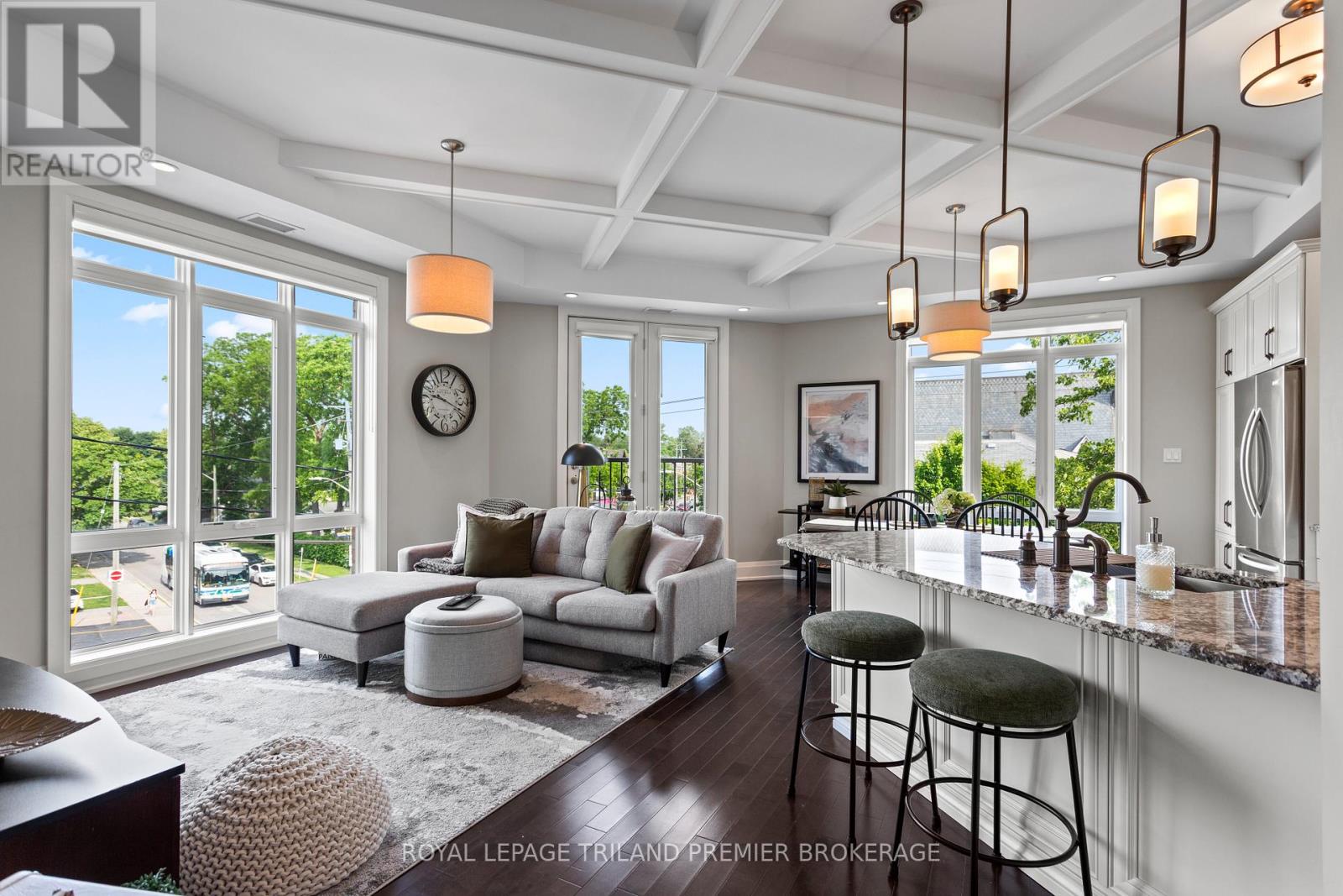 303 - 162 Wortley Road, London South, Ontario  N6C 3P7 - Photo 3 - X12232560