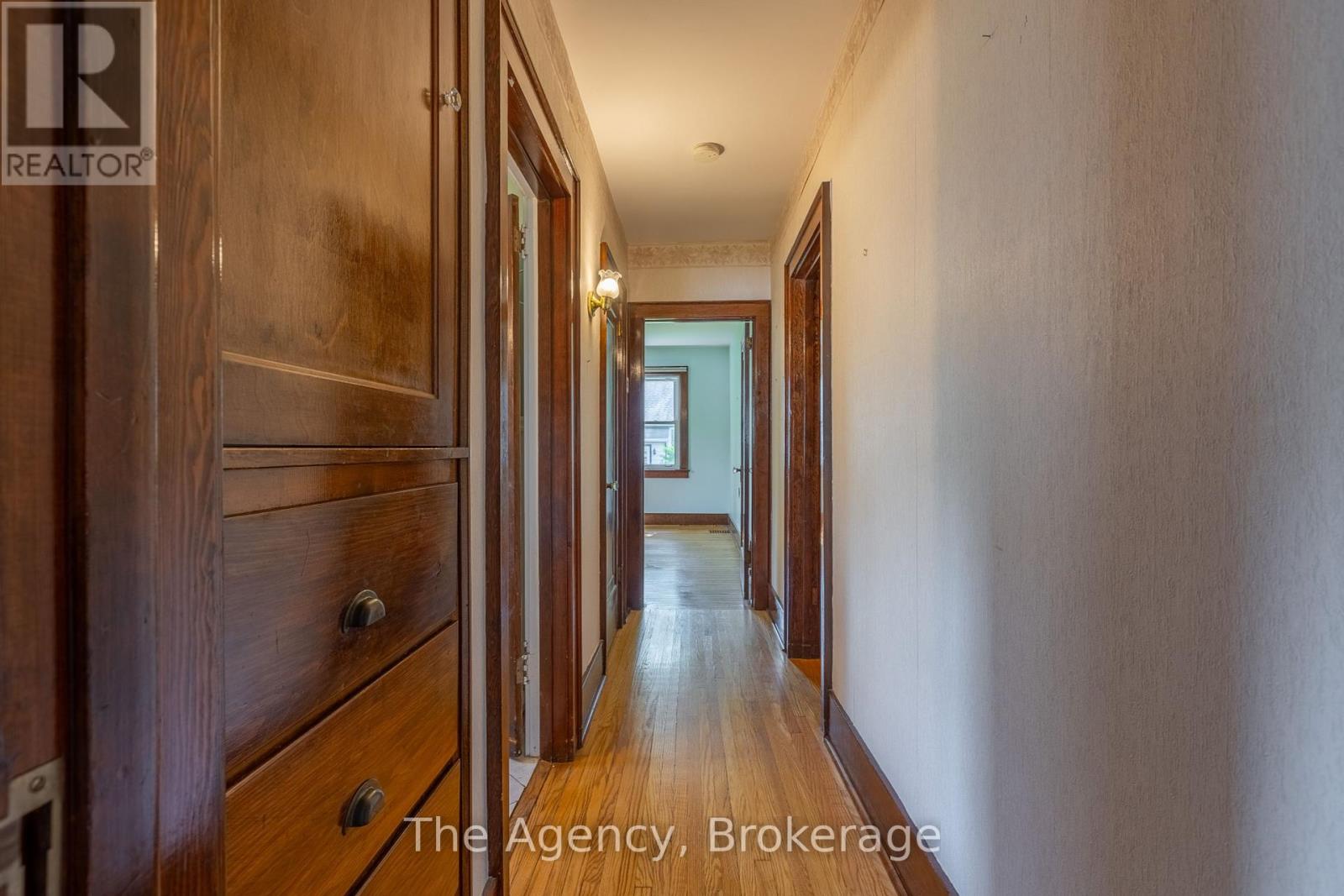 168 Thorold Road, Welland, Ontario  L3C 3V6 - Photo 26 - X12223435
