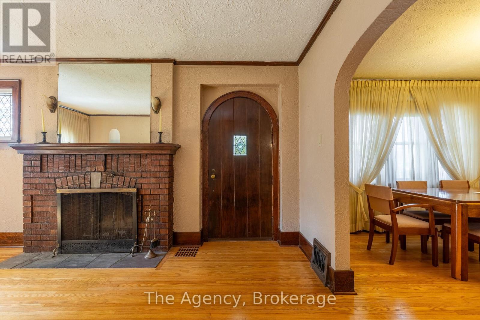 168 Thorold Road, Welland, Ontario  L3C 3V6 - Photo 16 - X12223435
