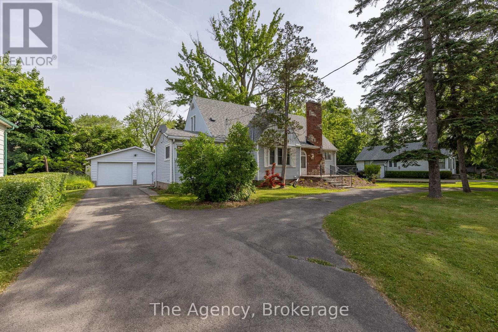 Property at 168 THOROLD ROAD image 4