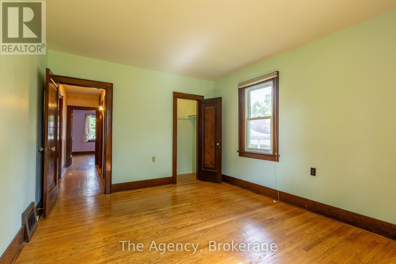168 Thorold Road, Welland, Ontario  L3C 3V6 - Photo 31 - X12223435