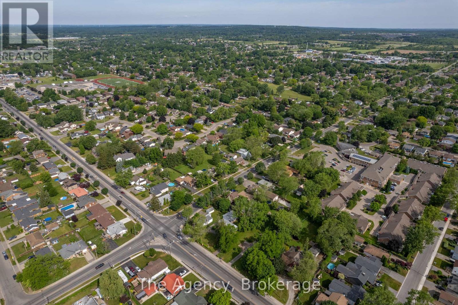 168 Thorold Road, Welland, Ontario  L3C 3V6 - Photo 43 - X12223435