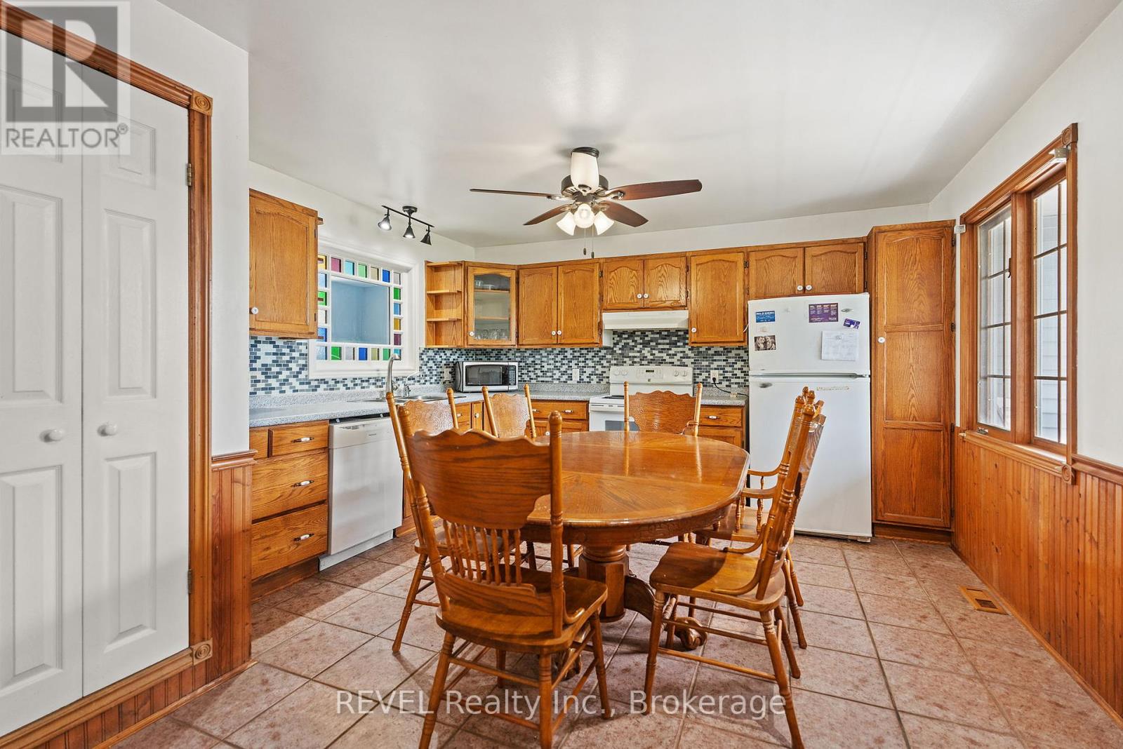 60826 Regional Road 27 Road, Wainfleet, Ontario  L3B 5N6 - Photo 10 - X12232563
