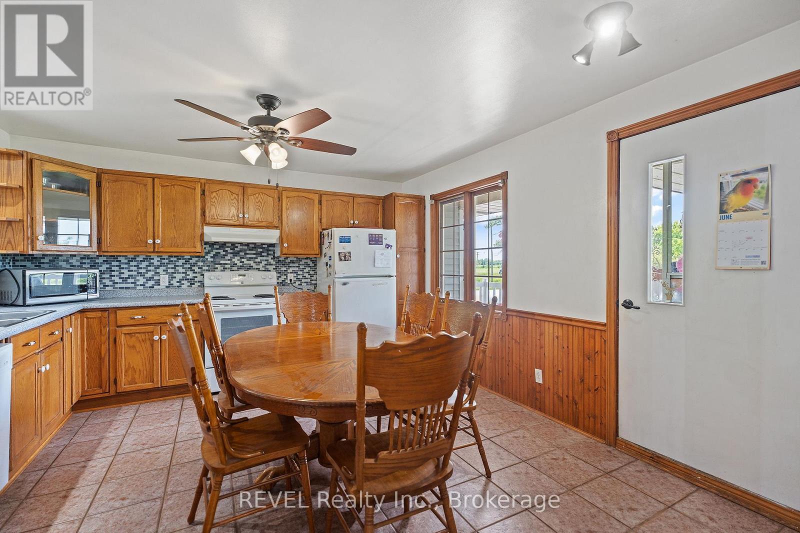 60826 Regional Road 27 Road, Wainfleet, Ontario  L3B 5N6 - Photo 12 - X12232563
