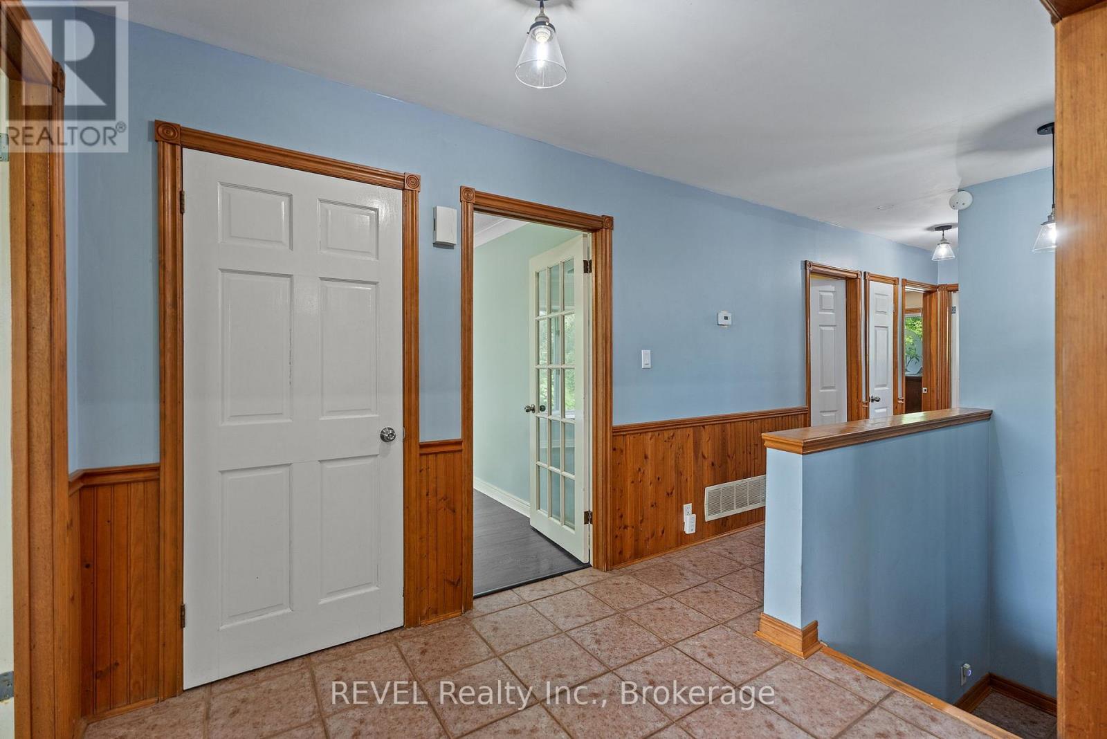 60826 Regional Road 27 Road, Wainfleet, Ontario  L3B 5N6 - Photo 13 - X12232563