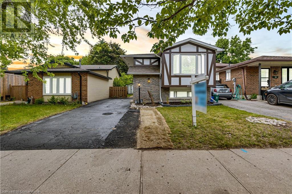 Property at 445 DRUMMERHILL Crescent image 1