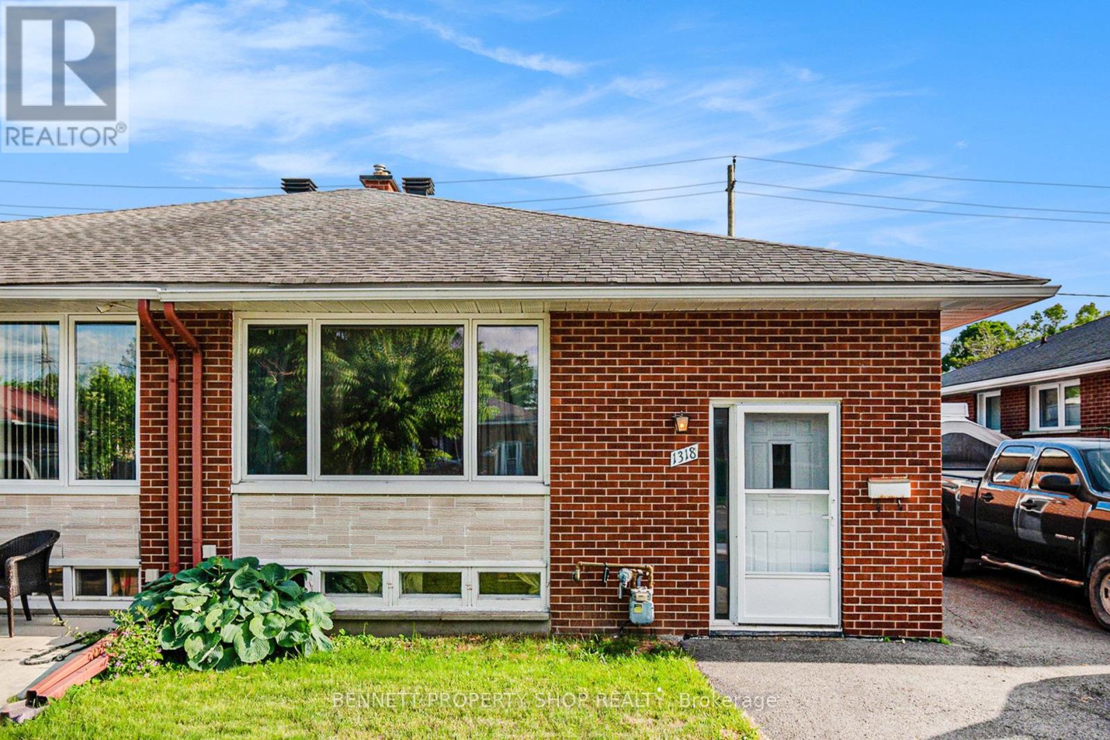 Property at 1318 HIGHGATE ROAD image 1
