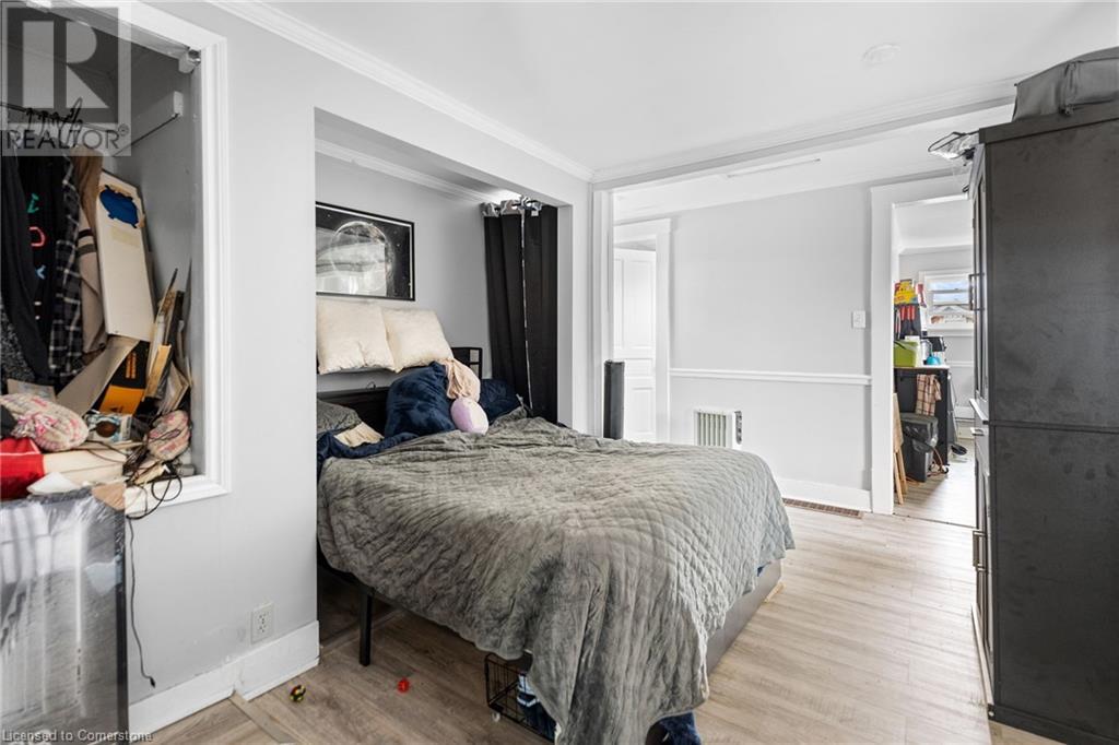 20 Niagara Street, St. Catharines, Ontario  L2R 4K7 - Photo 11 - 40743051