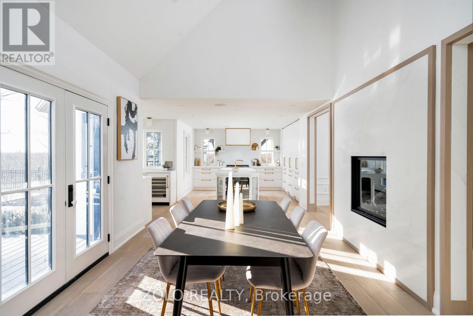 15886 Niagara  River Parkway, Niagara-On-The-Lake, Ontario  L0S 1J0 - Photo 12 - X12183173