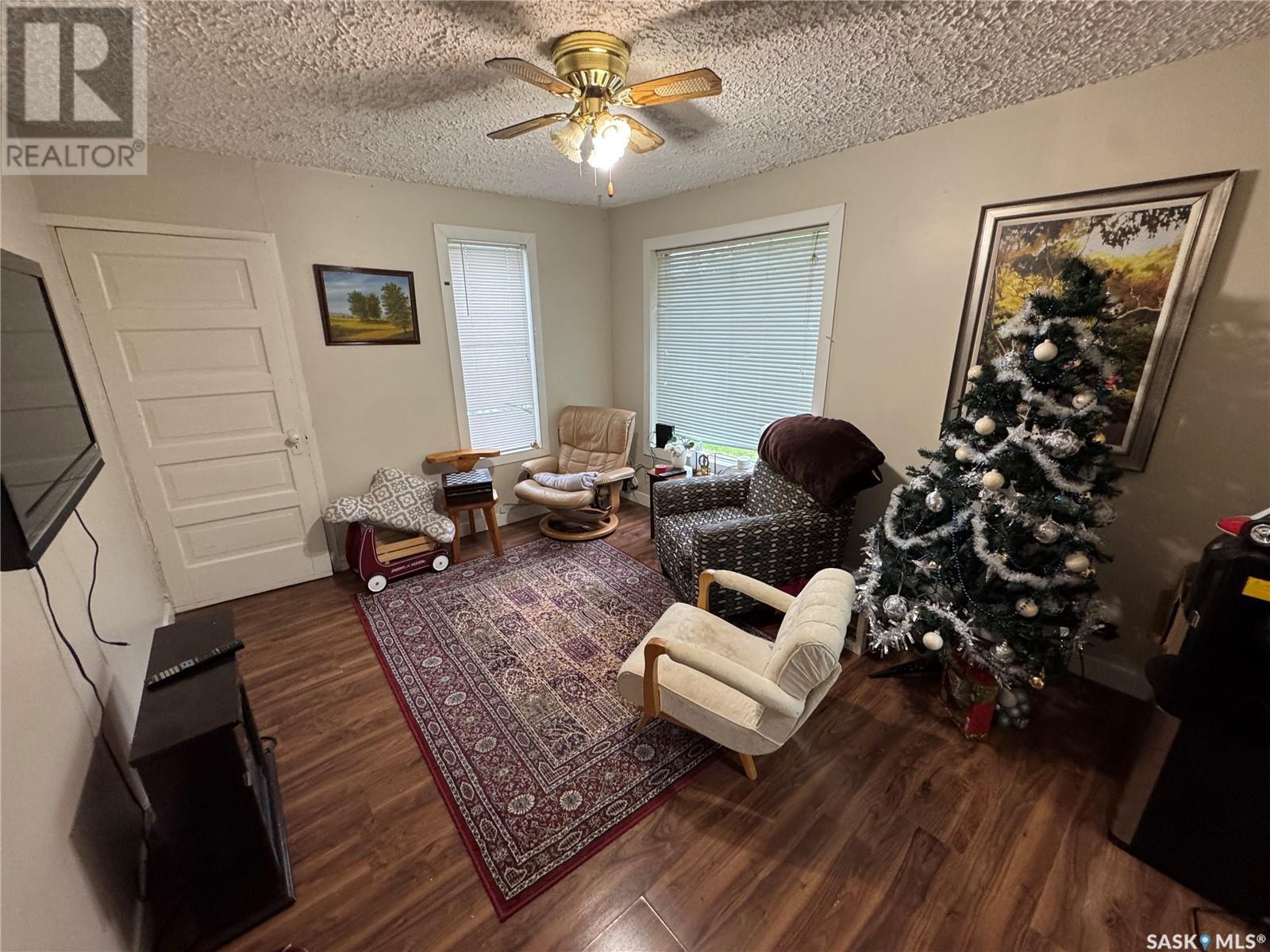 301 3rd Avenue, Spalding, Saskatchewan  S0K 4C0 - Photo 11 - SK010050