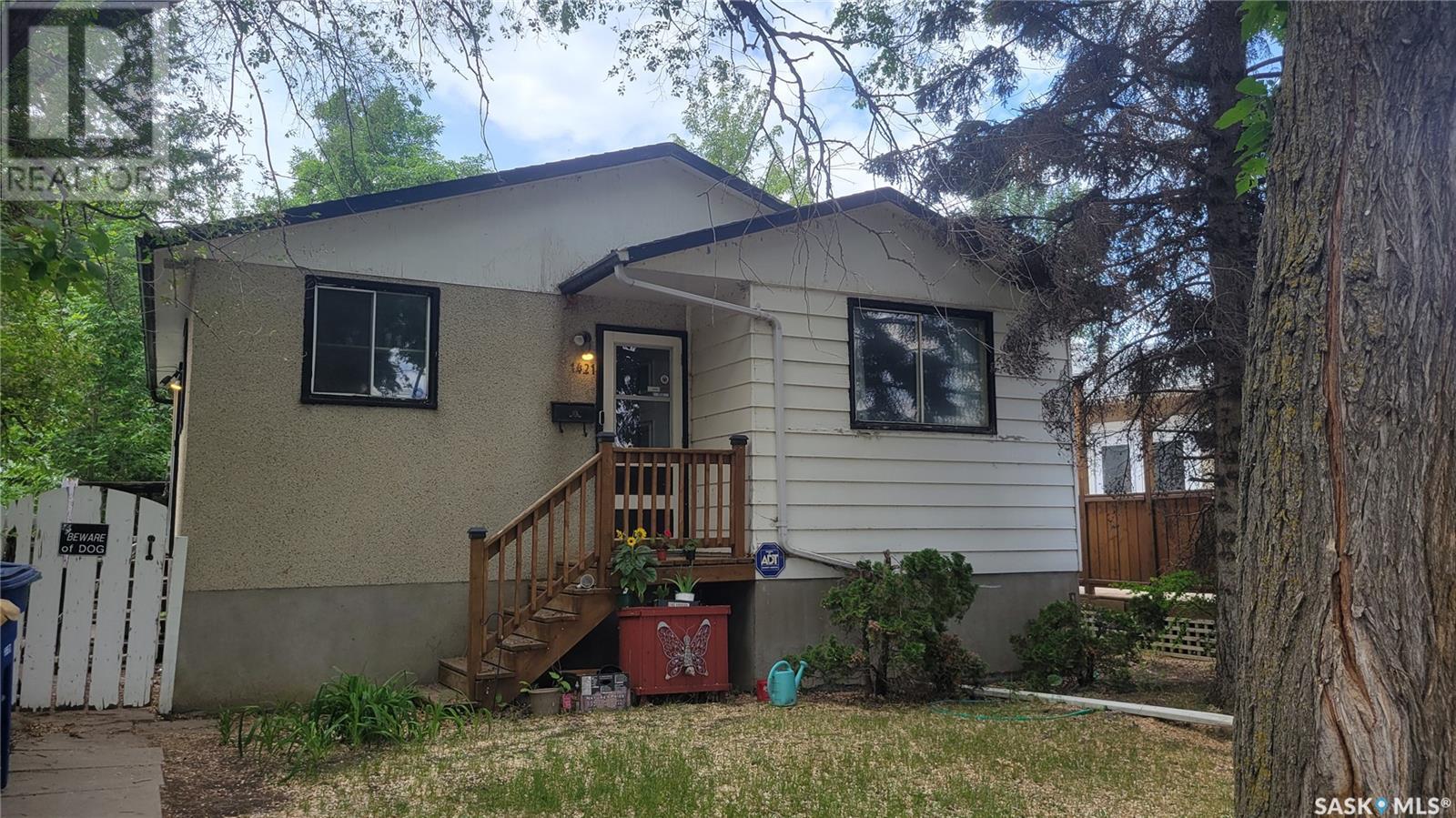 Property at 1421 Hnatyshyn AVENUE image 1