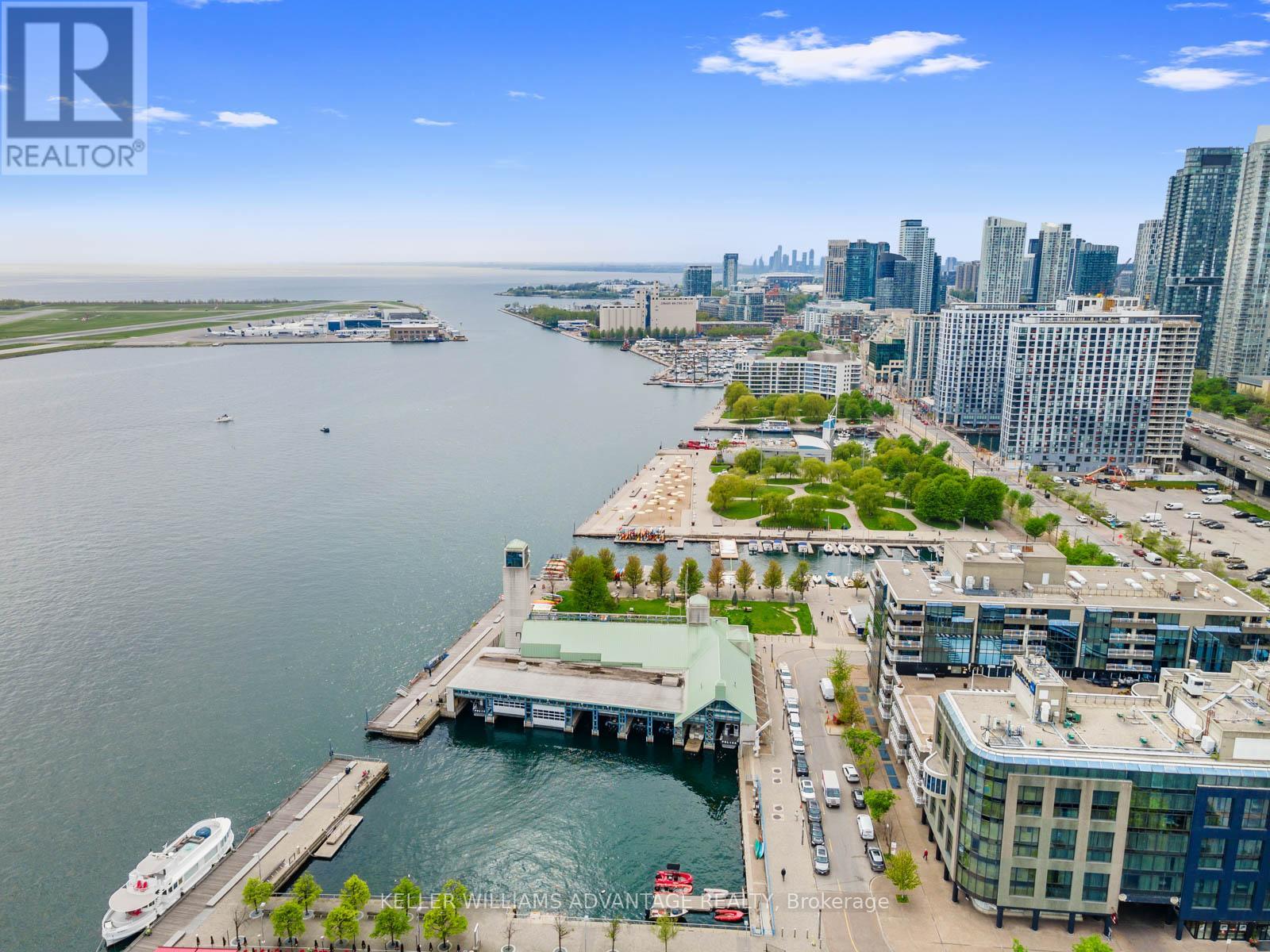 905/906 - 211 Queens Quay W, Toronto (Waterfront Communities), Ontario  M5J 2M6 - Photo 38 - C12232297