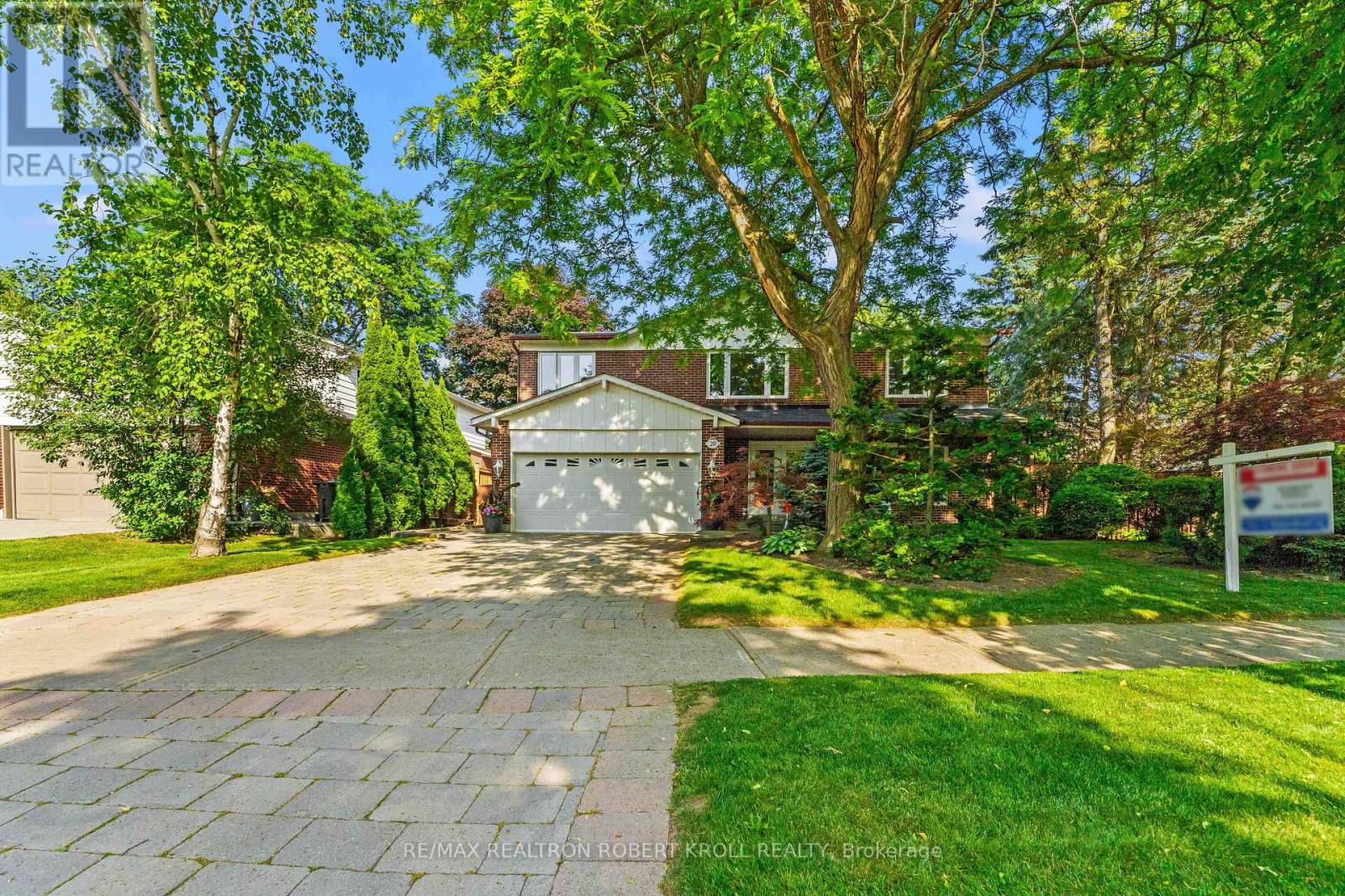 Property at 20 SONATA CRESCENT image 1