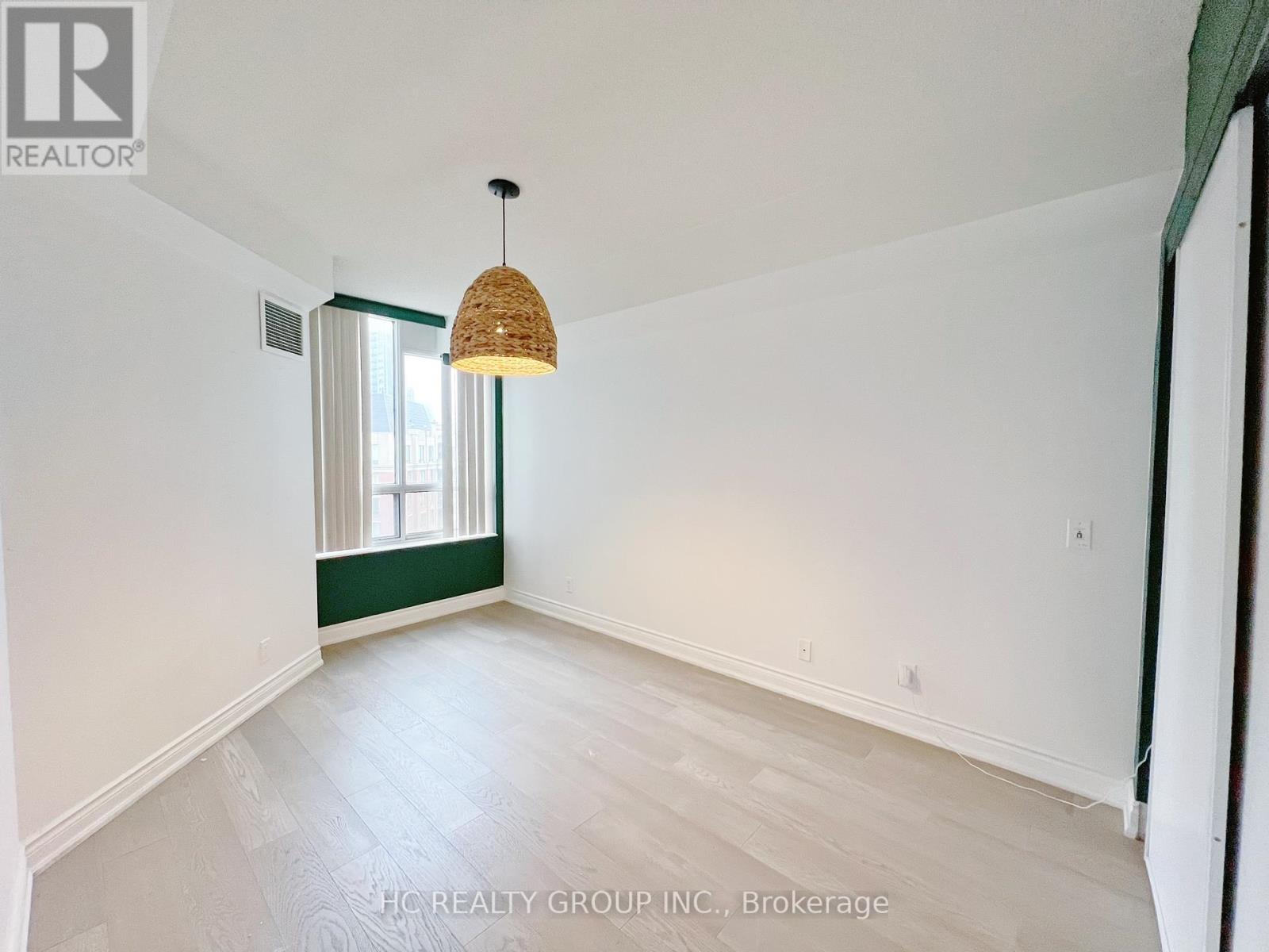 1001 - 78 Harrison Garden Boulevard, Toronto, Ontario  M2N 7E2 - Photo 8 - C12232329