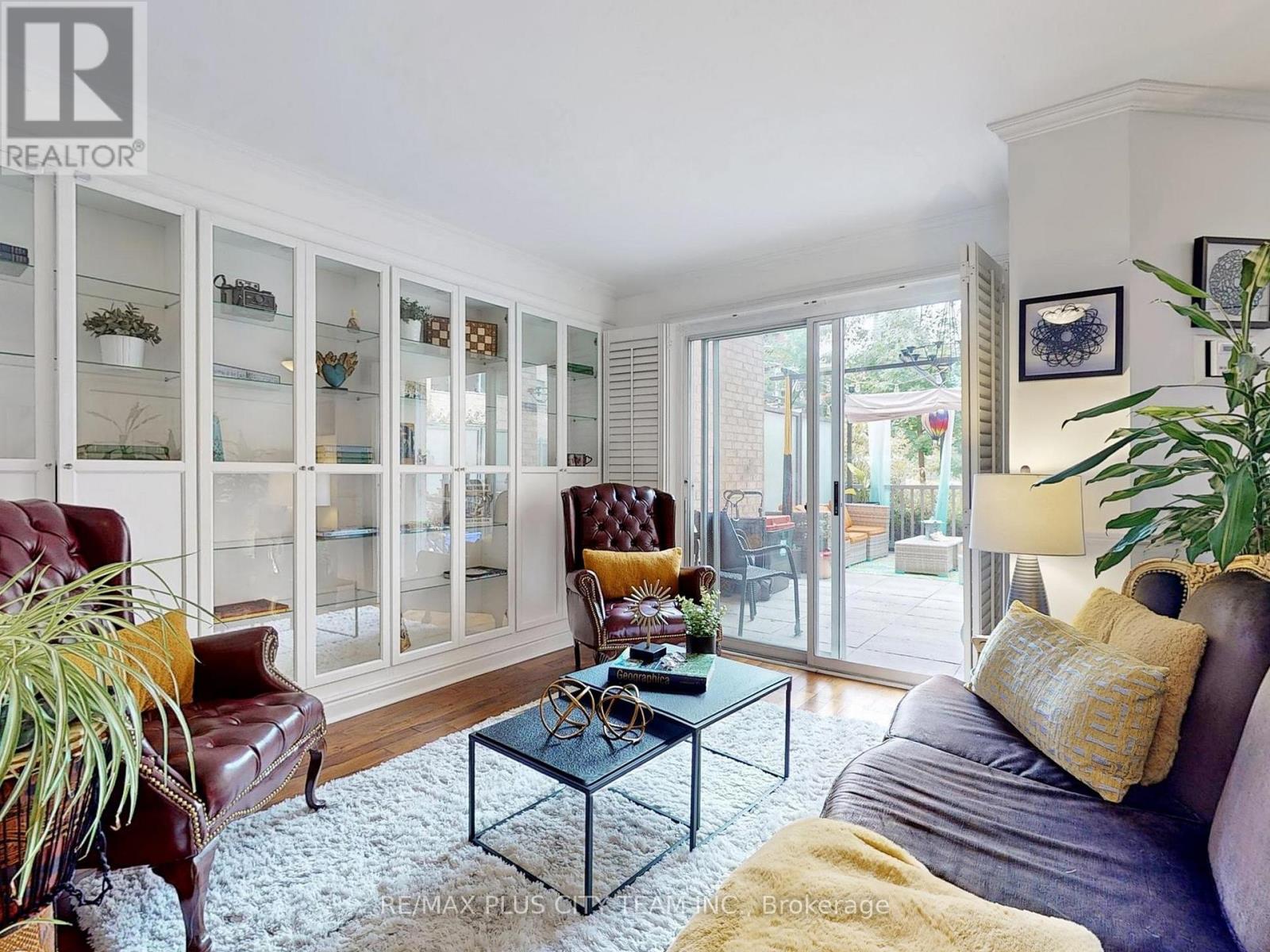 Property at TH 112 - 60 HOMEWOOD AVENUE image 1