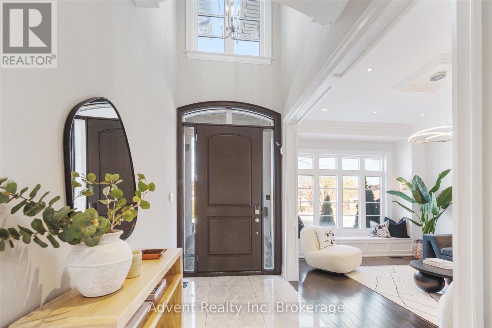 Property at 141 CONNAUGHT AVENUE image 2