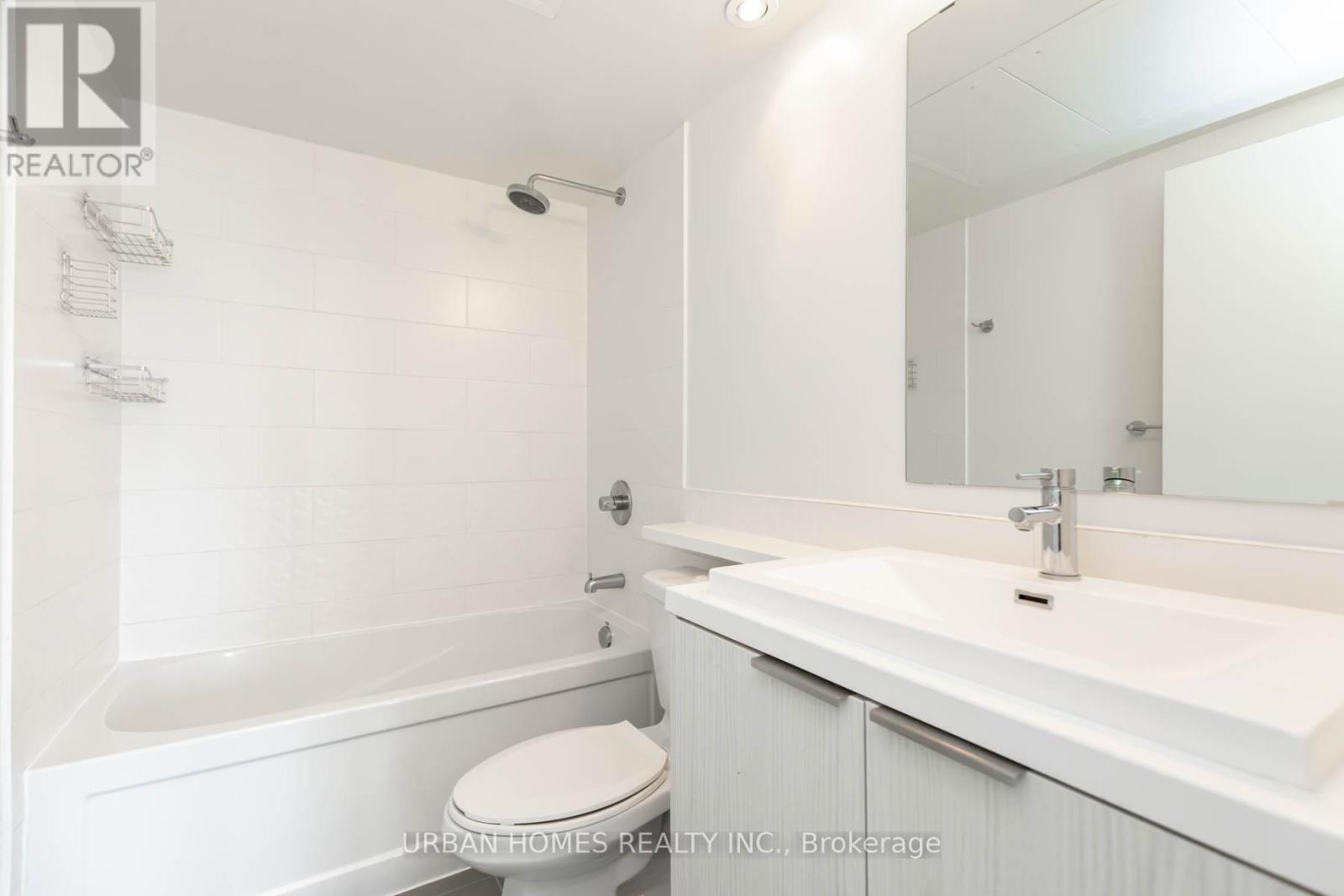 2711 - 2 Sonic Way N, Toronto (Flemingdon Park), Ontario  M3C 0P2 - Photo 19 - C12232472