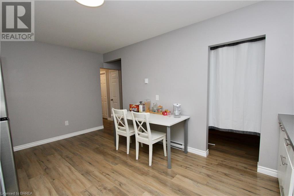 248 Cedar Street Unit# 1, Simcoe, Ontario  N3Y 2H9 - Photo 5 - 40743081