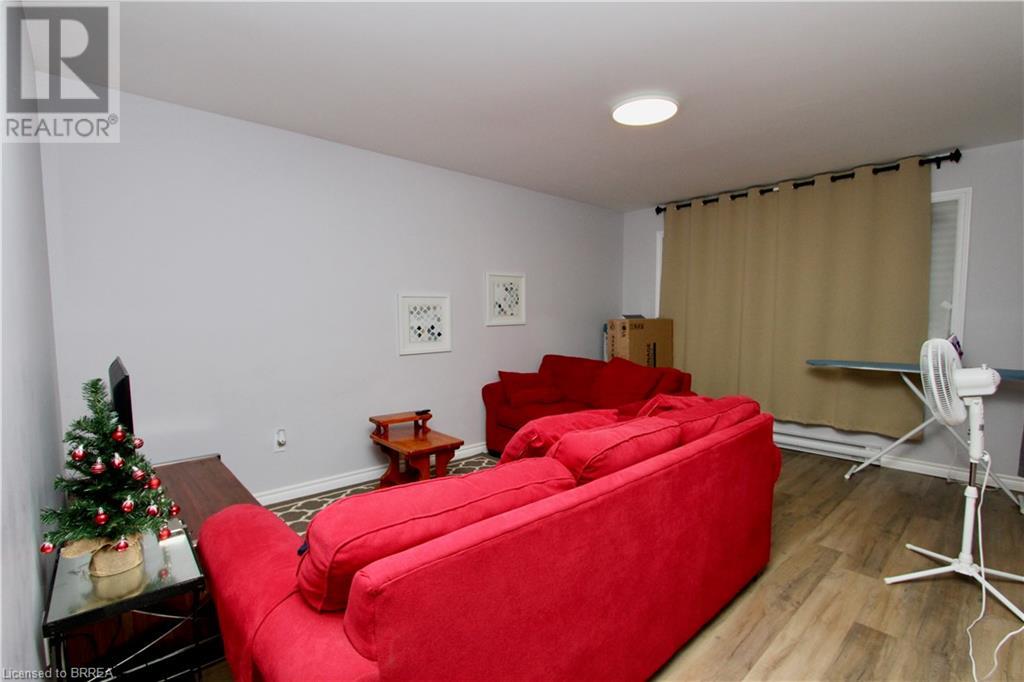 248 Cedar Street Unit# 1, Simcoe, Ontario  N3Y 2H9 - Photo 6 - 40743081