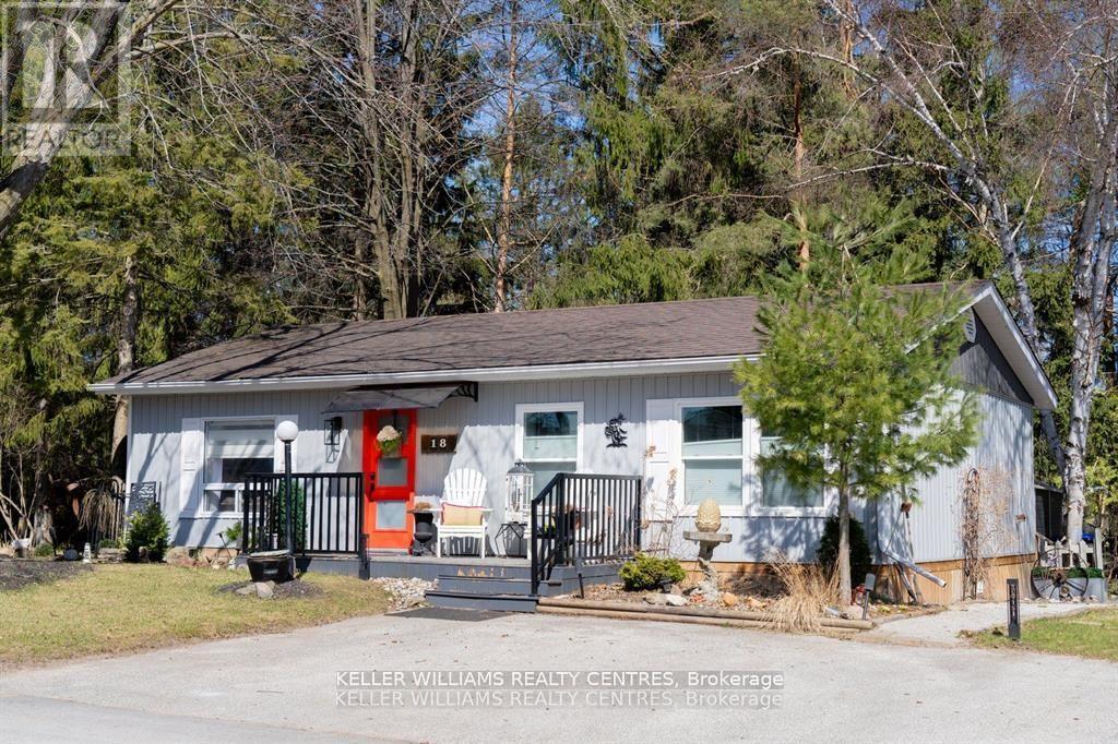 Property at 18 CHERRYWOOD LANE image 1