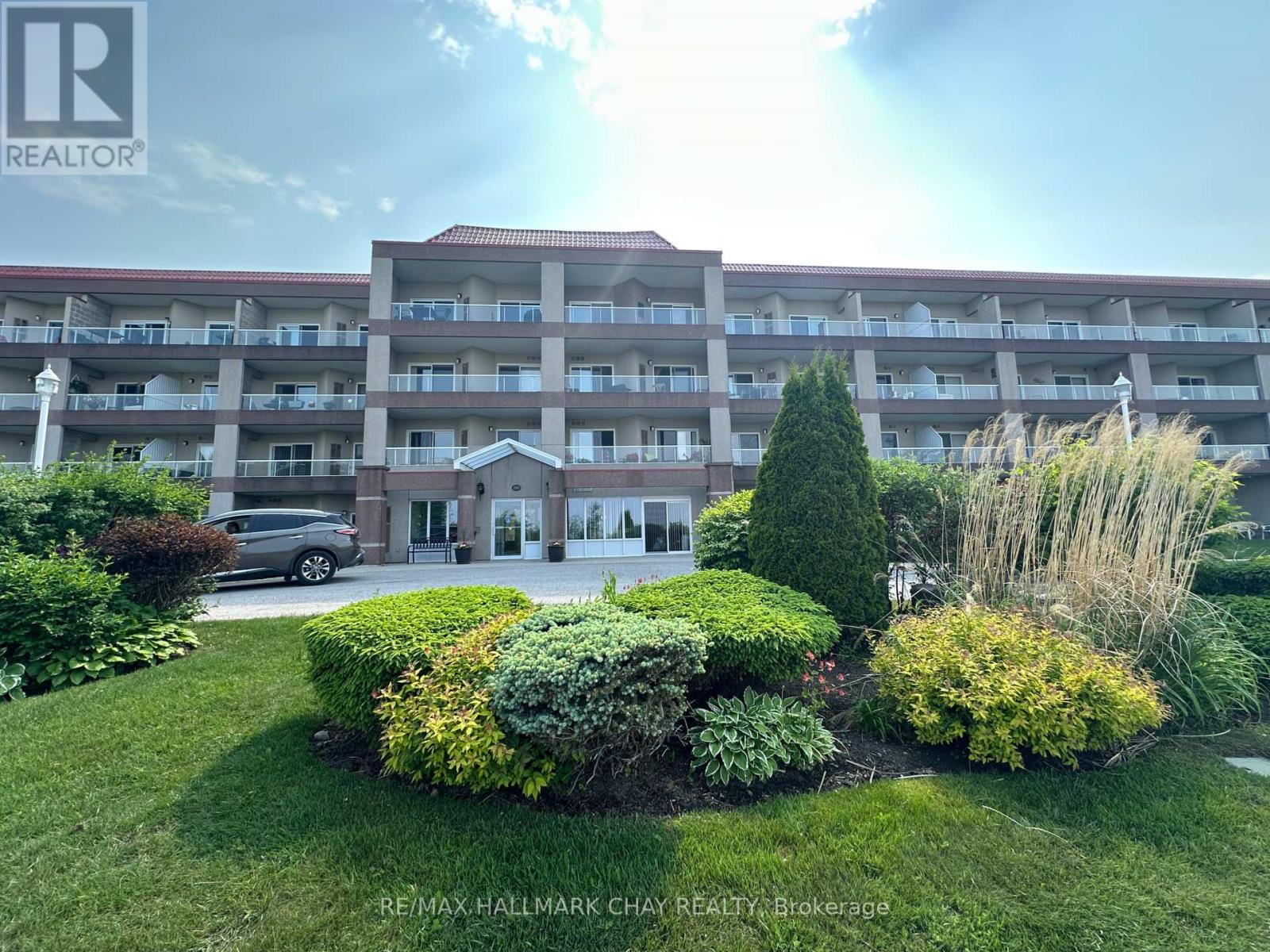 Property at 403-PH3 - 280 ABERDEEN BOULEVARD image 1