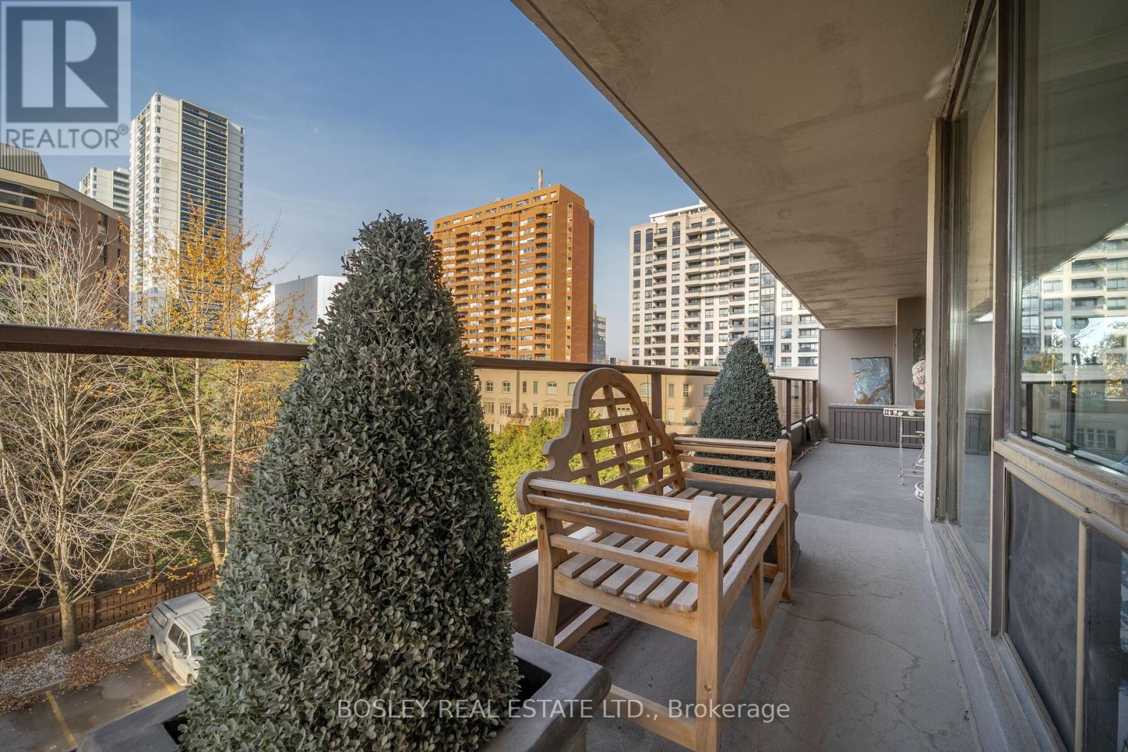 Property at 406 - 20 AVOCA AVENUE image 5