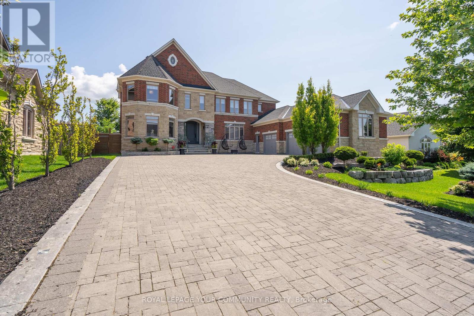 Property at 15 SOLEIL BOULEVARD image 3