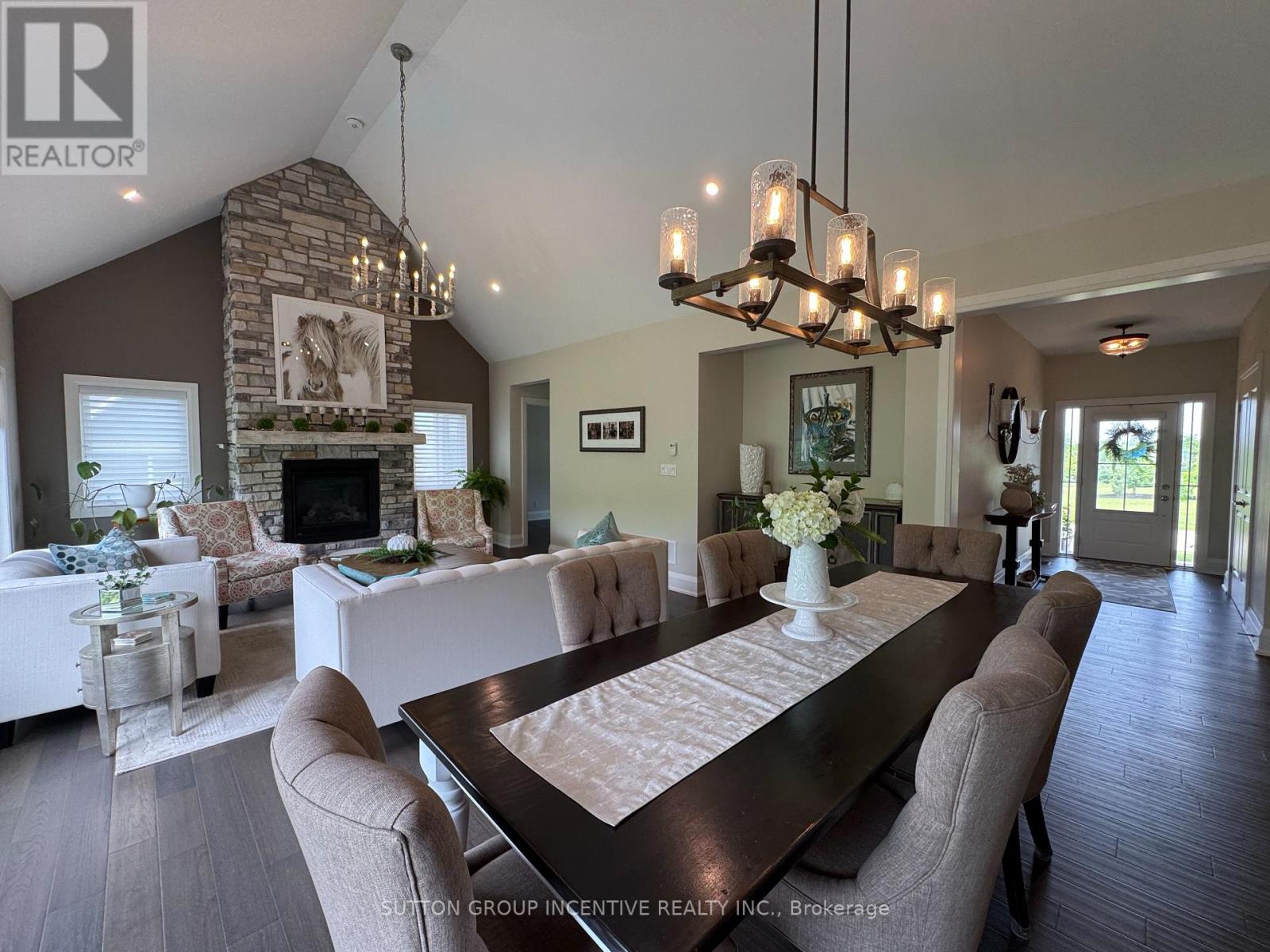 22 Thoroughbred Drive, Oro-Medonte, Ontario  L0K 1E0 - Photo 13 - S12232011