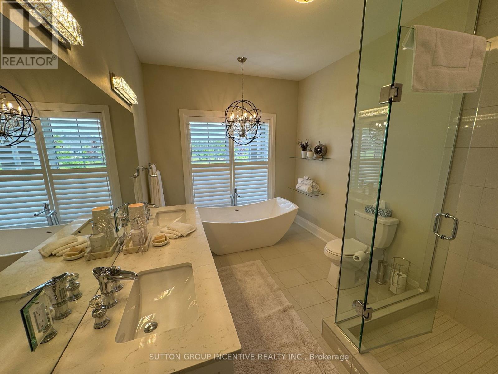 22 Thoroughbred Drive, Oro-Medonte, Ontario  L0K 1E0 - Photo 19 - S12232011