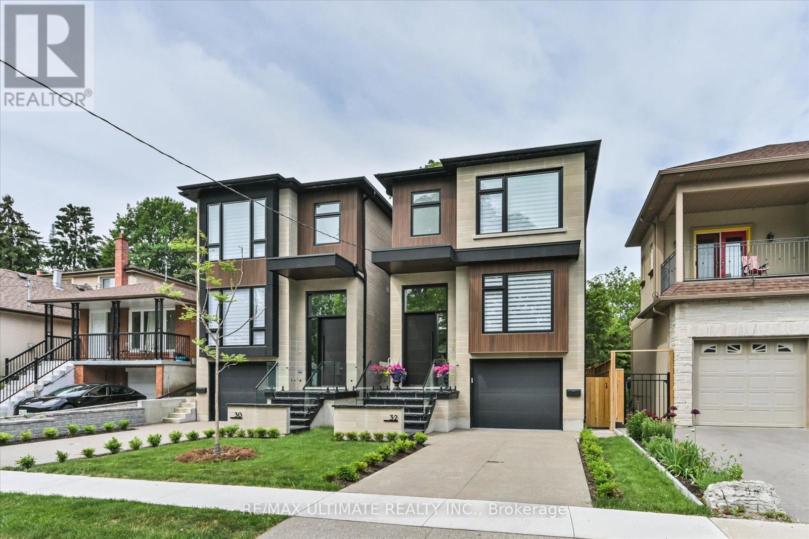 Property at 32 THIRTY EIGHTH STREET image 2