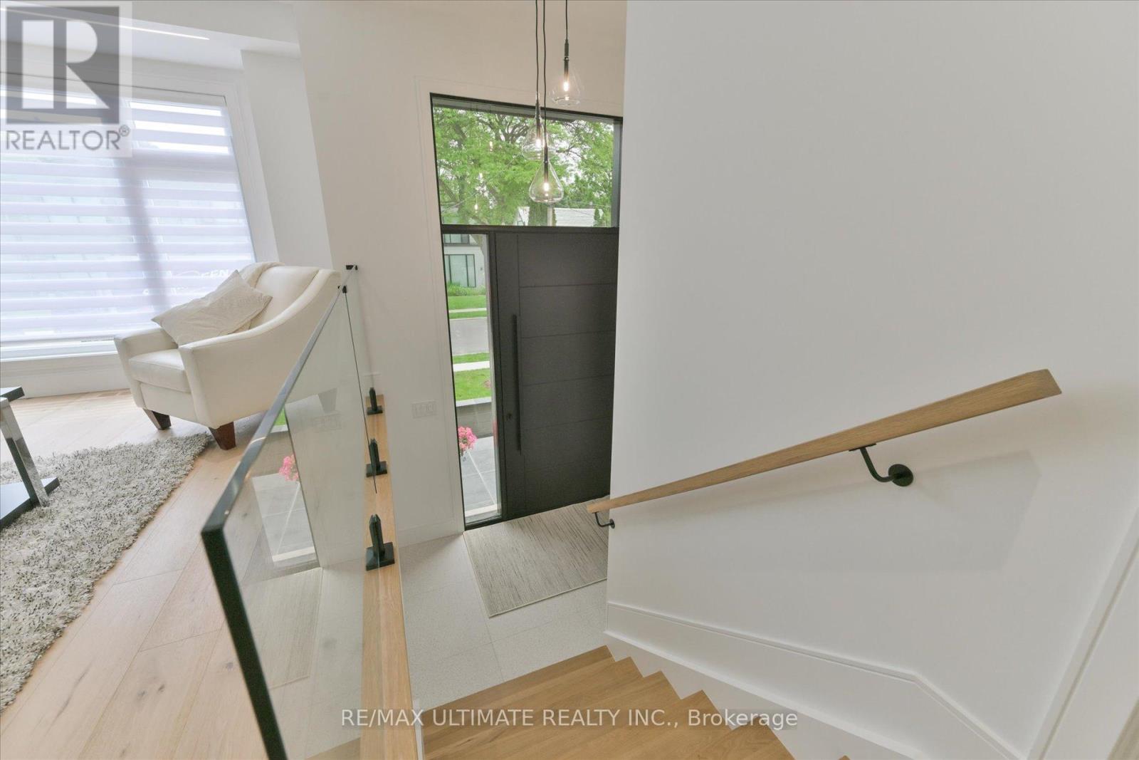 Property at 32 THIRTY EIGHTH STREET image 4
