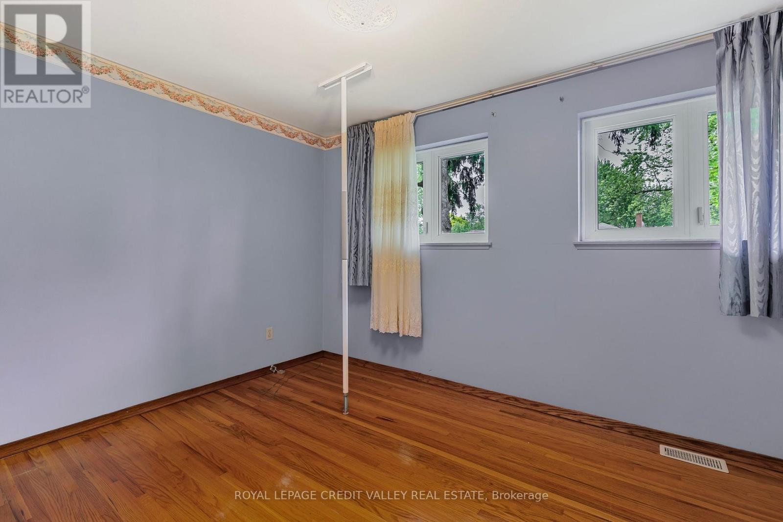 254 Bartley Bull Parkway, Brampton (Brampton East), Ontario  L6W 2L1 - Photo 13 - W12232577